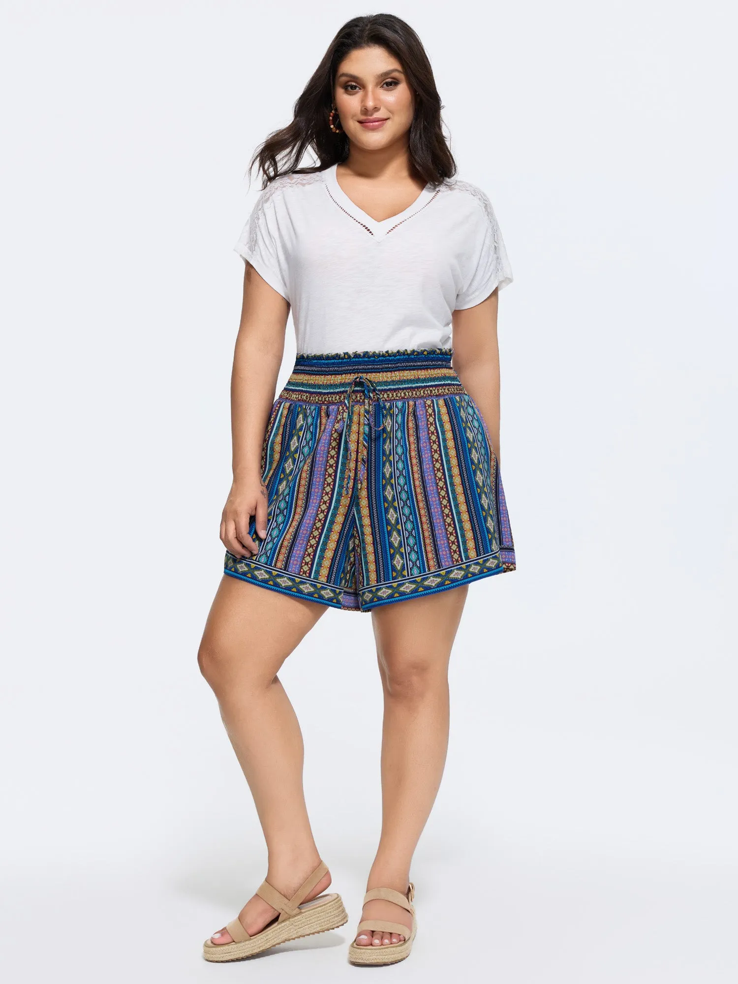 Geometric Striped Drawstring Waist Shorts sold by Bloomchic product image thumbnail 2