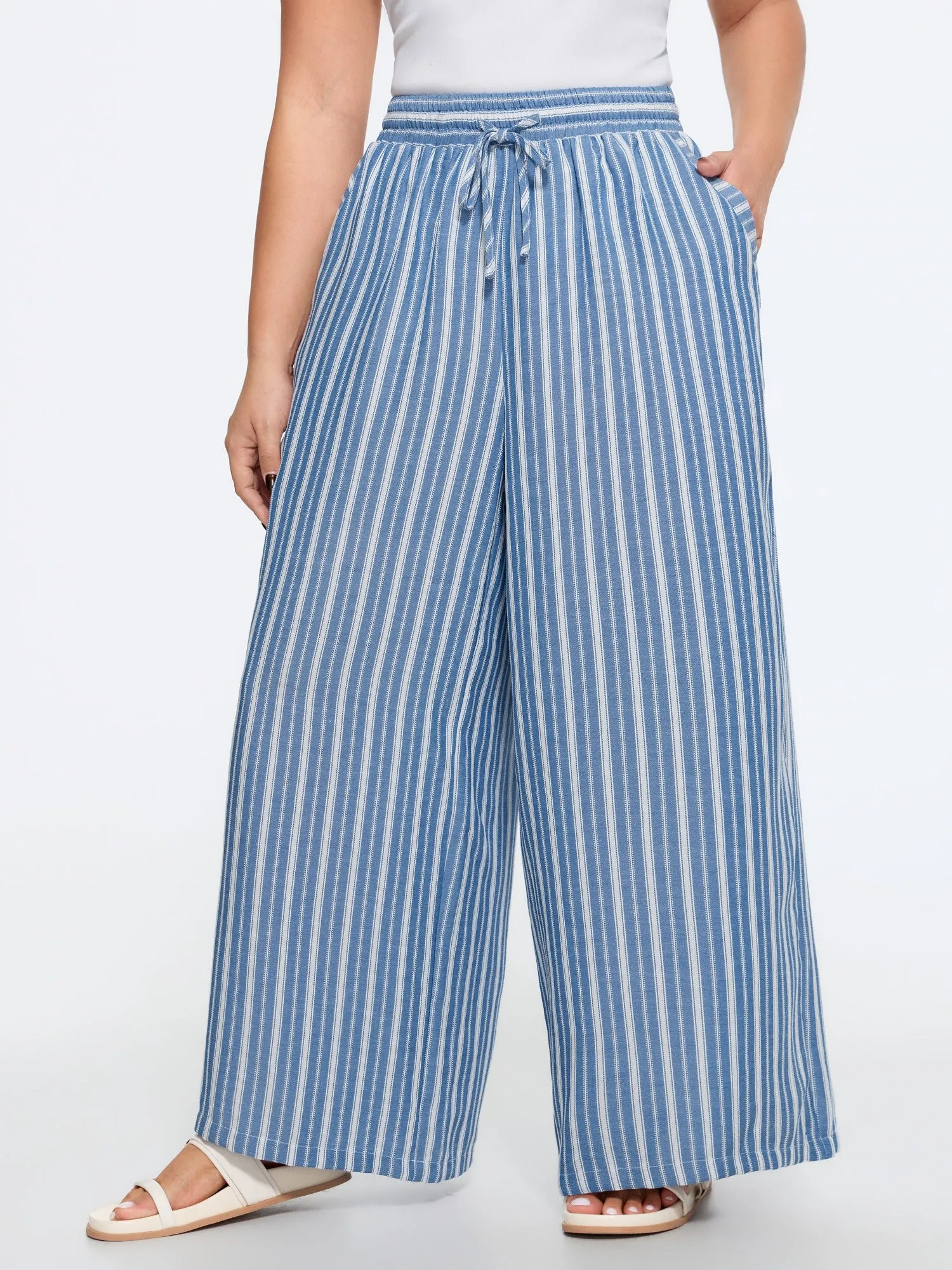 Color Contrast Stripe Drawstring Wide Leg Pants sold by Bloomchic