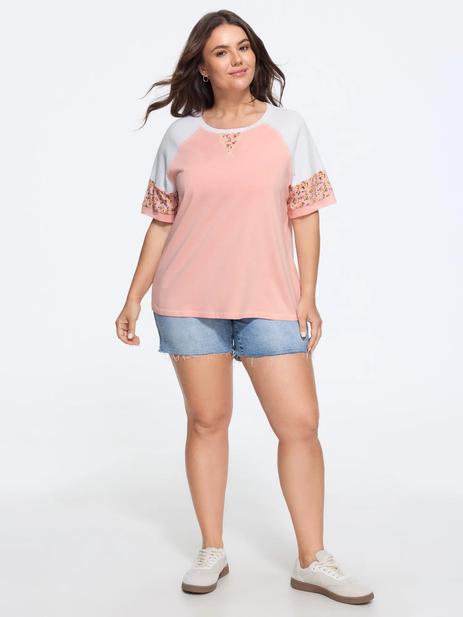 Cotton Floral Print Raglan Sleeve Patchwork T-Shirt sold by Bloomchic product image thumbnail 4