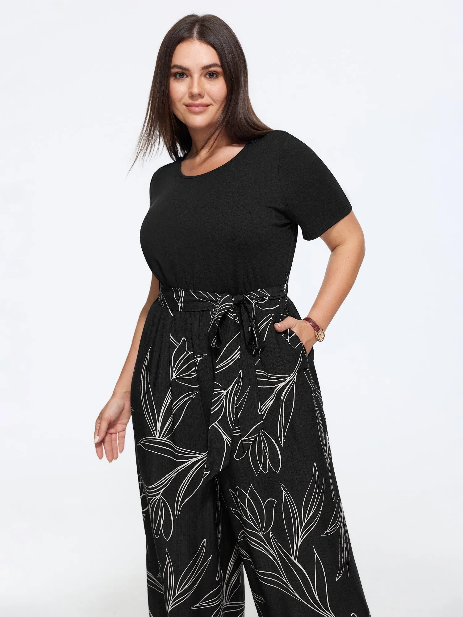 Floral Print Round Neck Waist Tie Wide Leg Jumpsuit sold by Bloomchic product image thumbnail 4