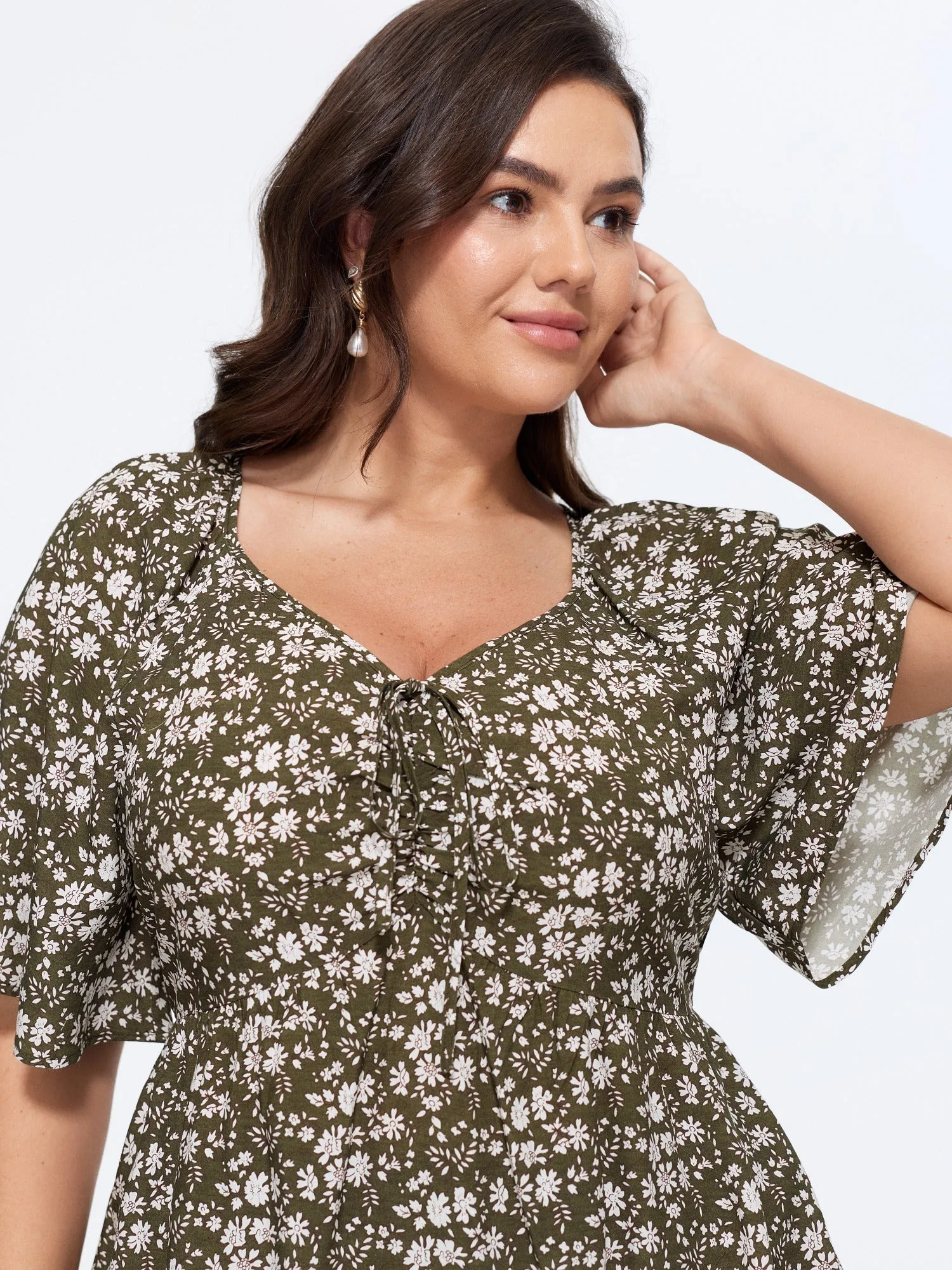 Bust-Comfort Floral Print Tie Blouse sold by Bloomchic product image thumbnail 2