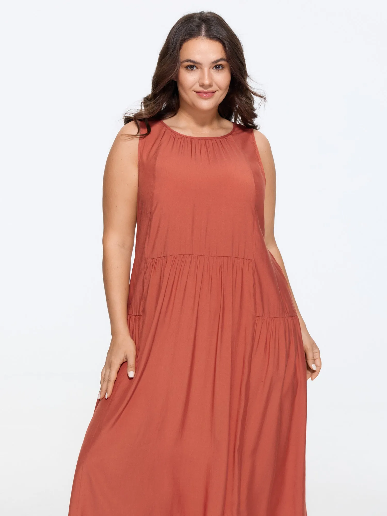 Solid Round Neck Pocket Sleeveless Midi Dress sold by Bloomchic product image thumbnail 3