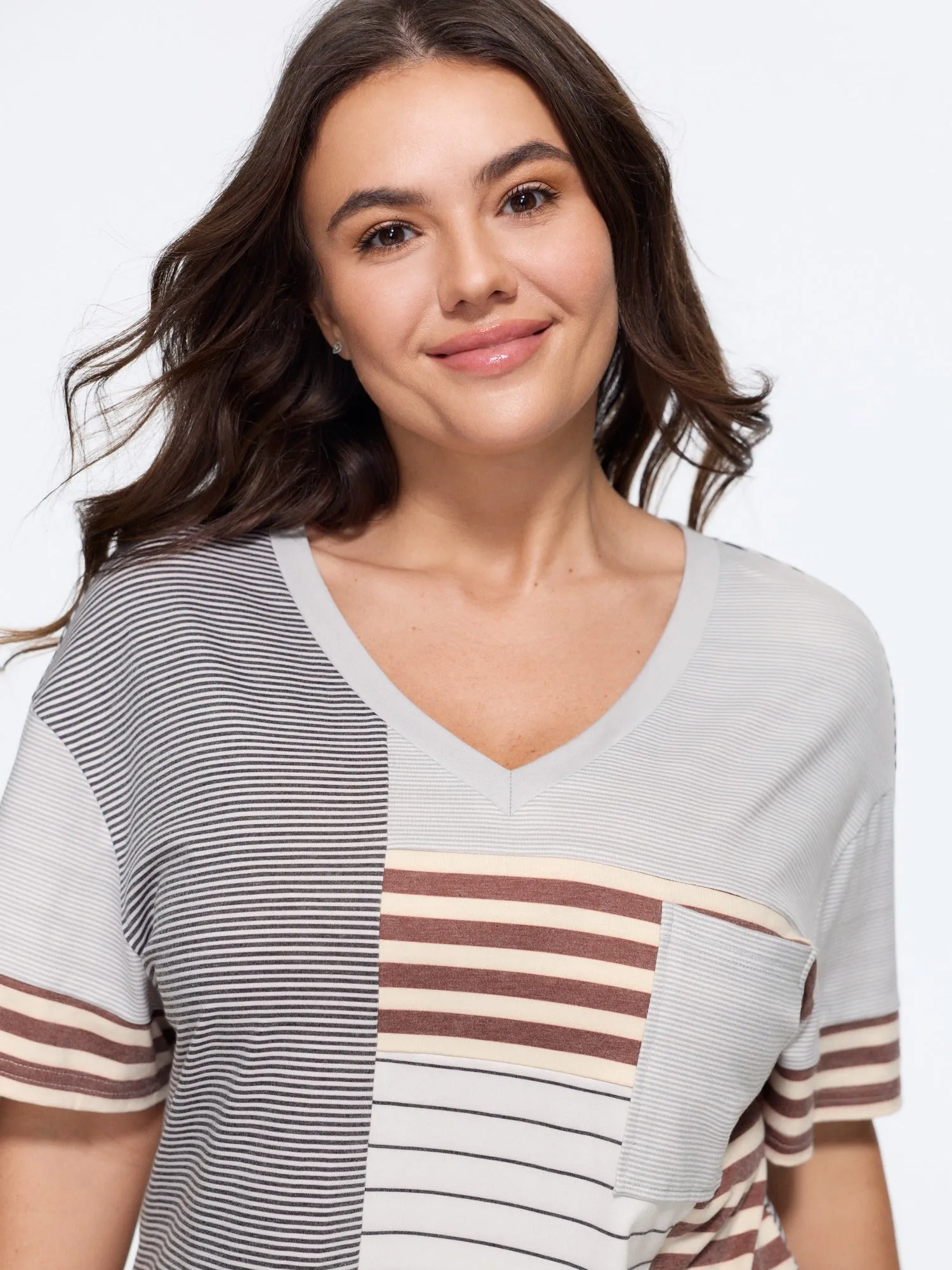 Supersoft Color Block Stripe V Neck T-Shirt sold by Bloomchic product image thumbnail 2