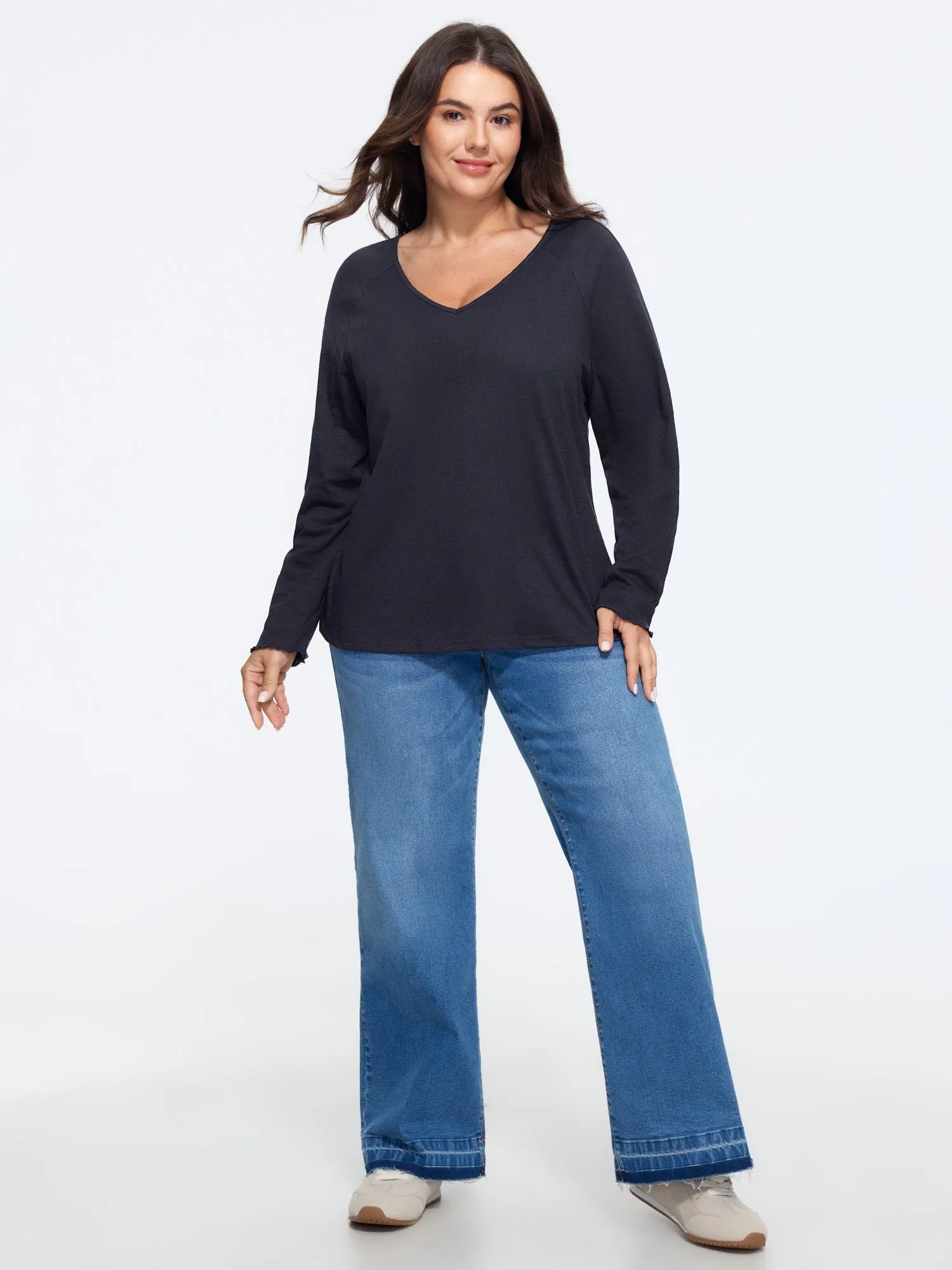 Textured V‑Neck Raglan Long Sleeve Basic T-Shirt sold by Bloomchic product image thumbnail 4