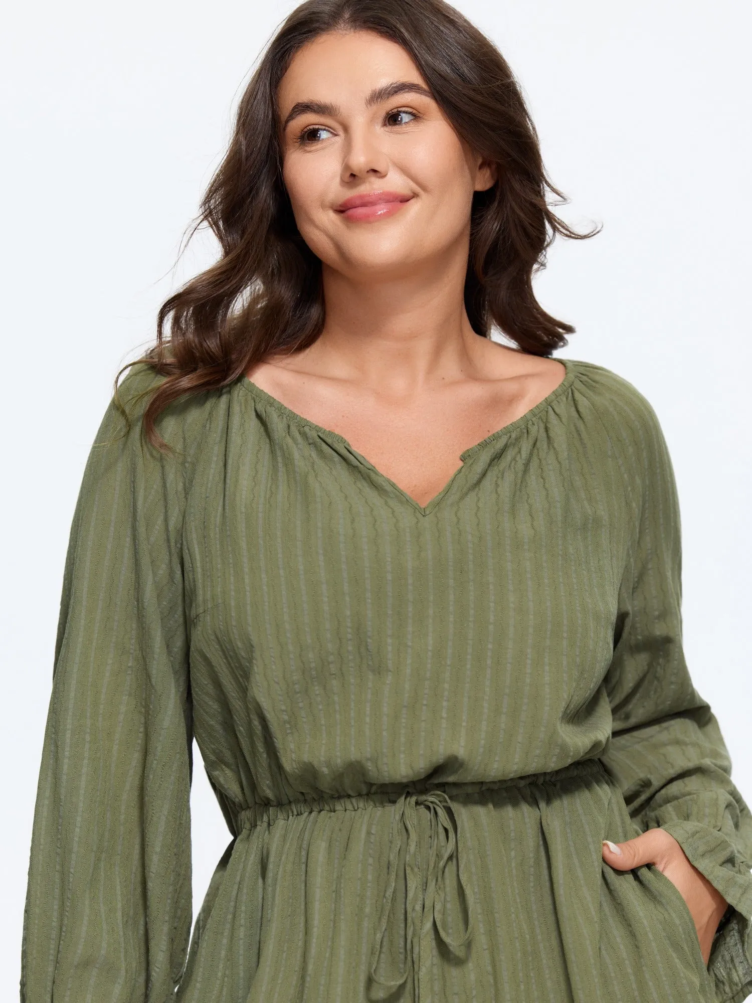 Textured Stripe Drawstring Waist Pocket Romper sold by Bloomchic product image thumbnail 2