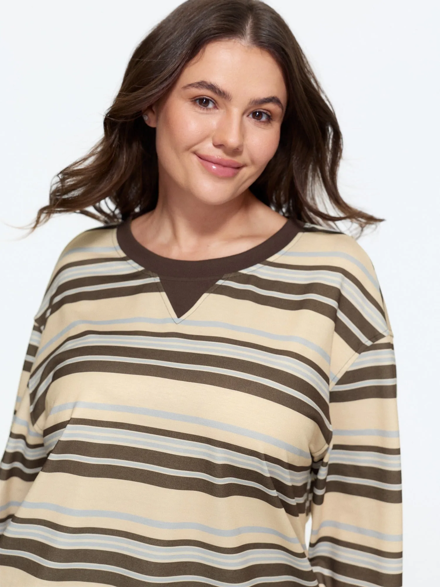 Crew Neck Color Contrast Striped Sweatshirt sold by Bloomchic product image thumbnail 2