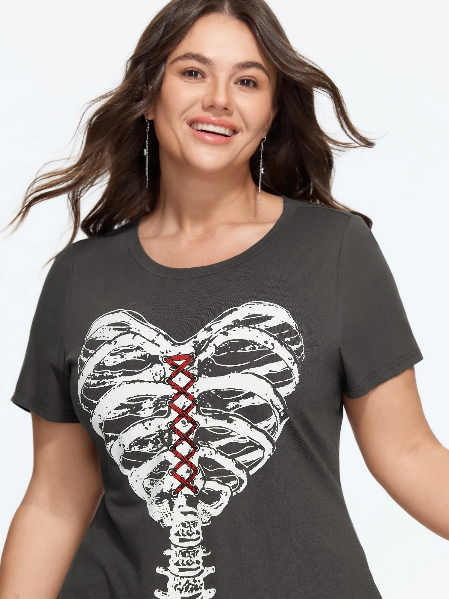 Halloween Skeleton Ribcage Graphic Crew Neck T‑Shirt sold by Bloomchic product image thumbnail 3