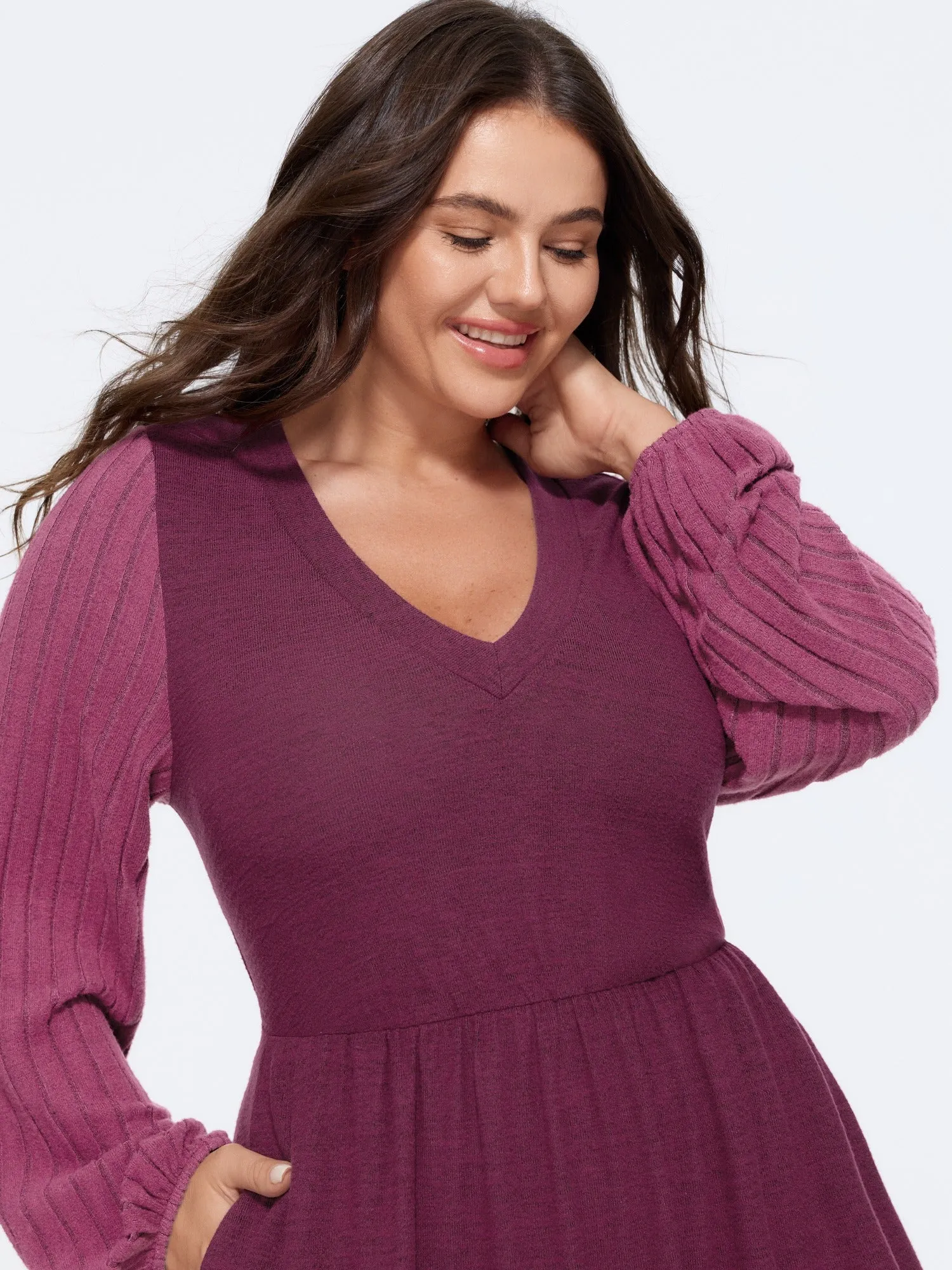 Stretch V Neck Ribbed Long Sleeve Midi Dress sold by Bloomchic product image thumbnail 2