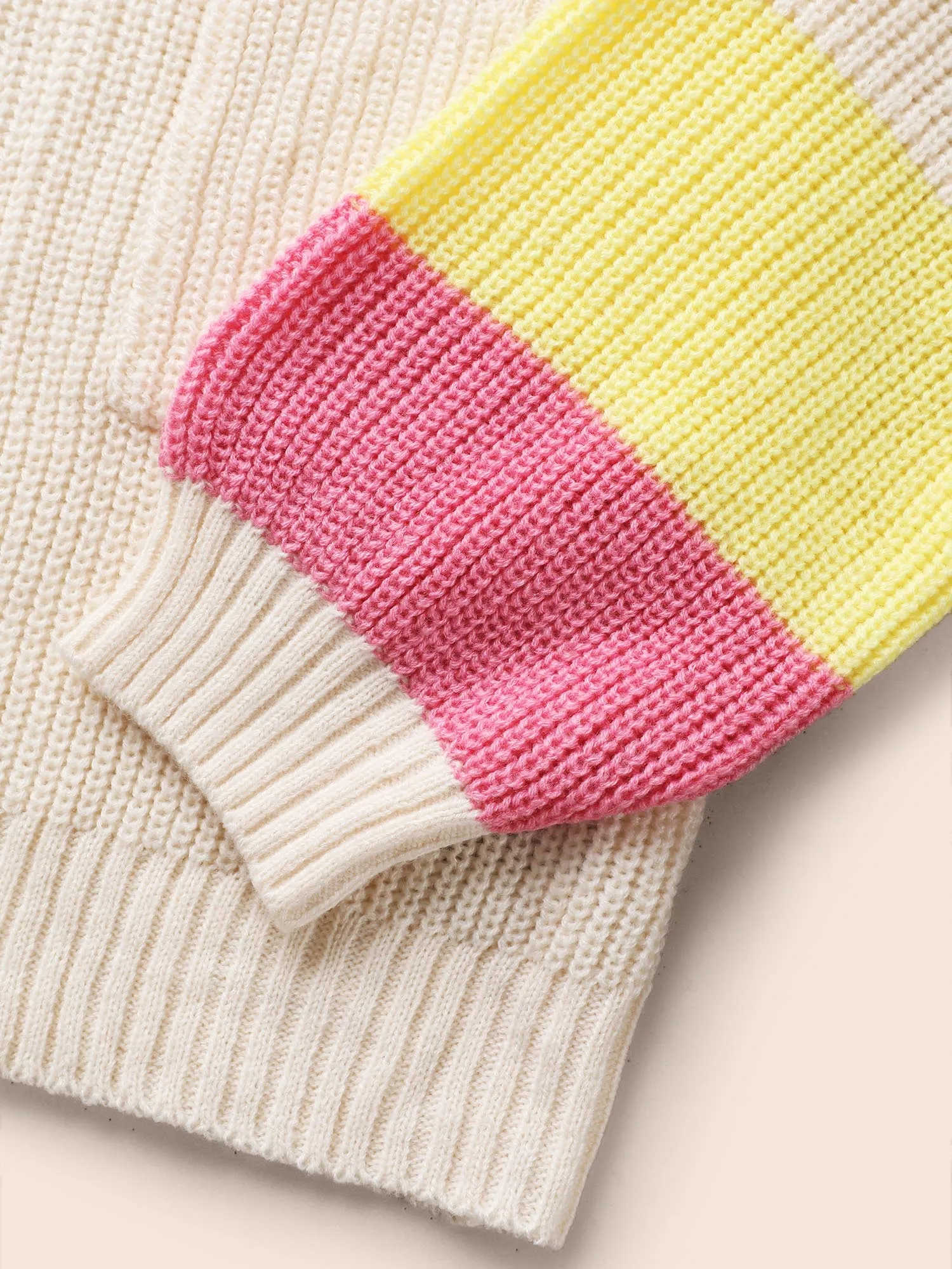 Colorblock Contrast Lantern Sleeve Pocket Cardigan sold by Bloomchic product image thumbnail 5