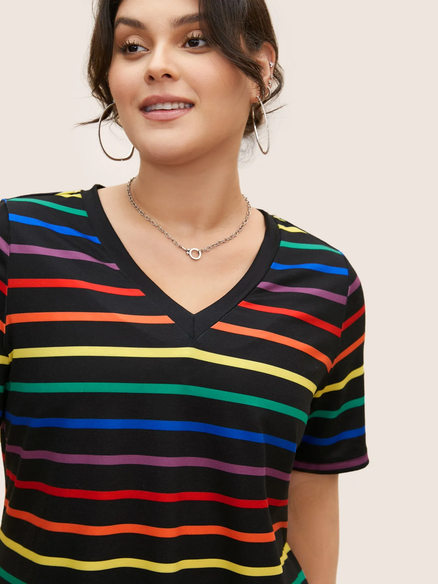 V Neck Contrast Striped Stretched T-shirt sold by Bloomchic product image thumbnail 2