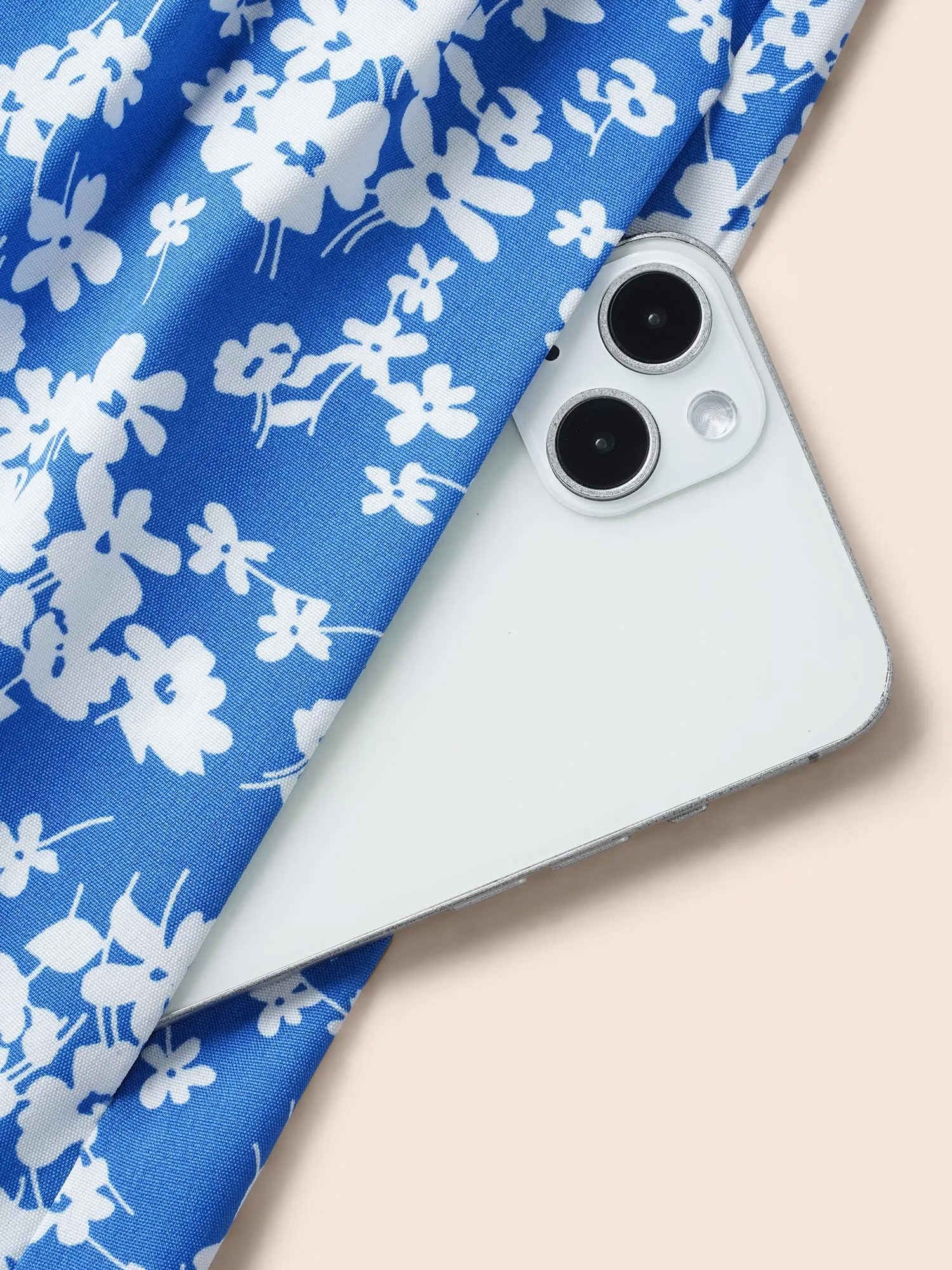 Ditsy Floral Heart Neckline Drawstring Dress sold by Bloomchic product image thumbnail 5