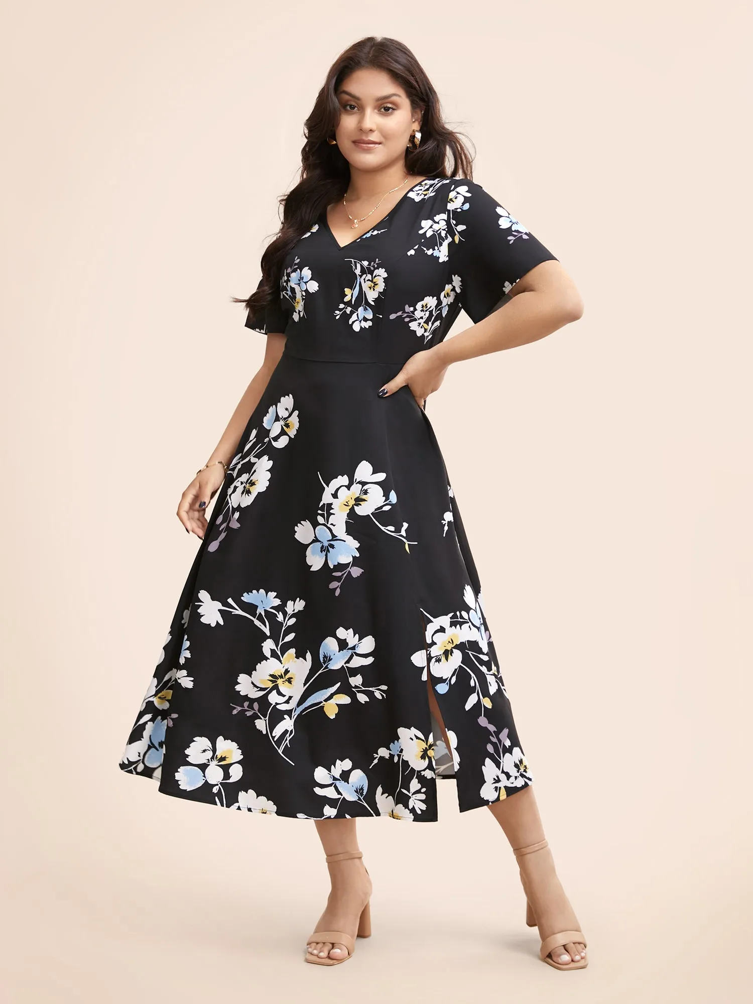 Silhouette Floral Print Split Hem Dress sold by Bloomchic