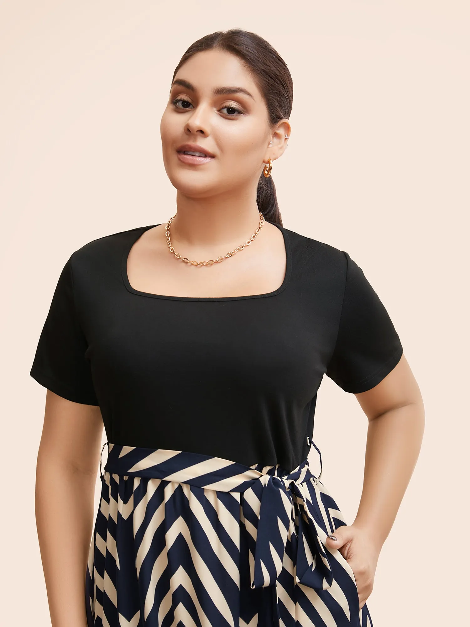 Square Neck Striped Patchwork Belted Dress sold by Bloomchic product image thumbnail 4