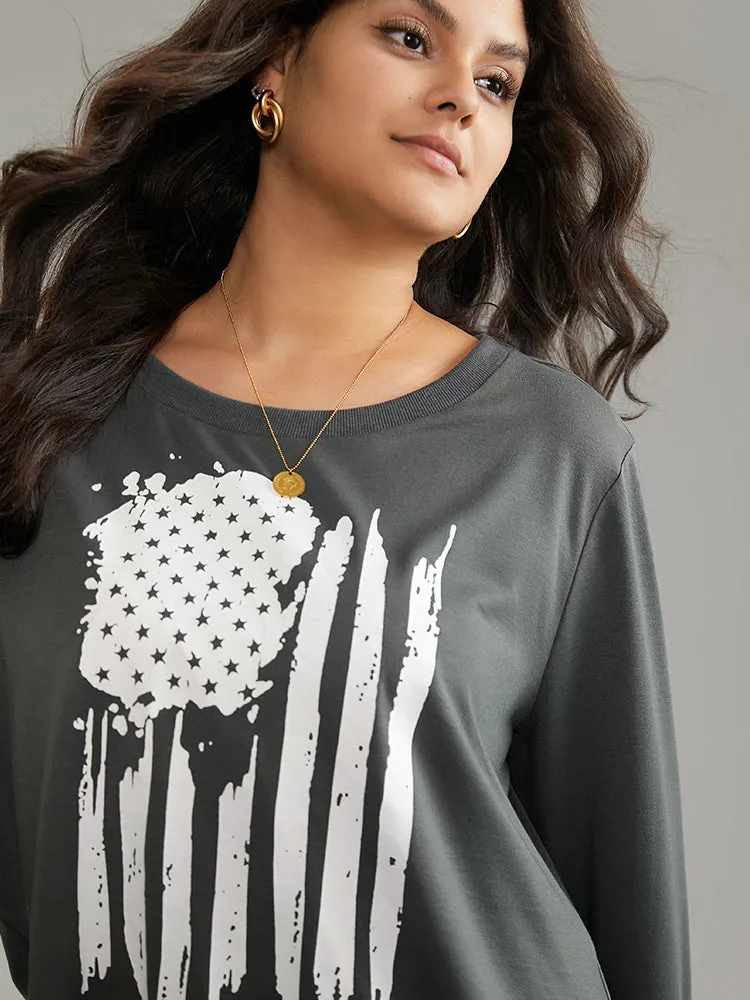 Brush Print Star Round Neck Sweatshirt sold by Bloomchic product image thumbnail 4