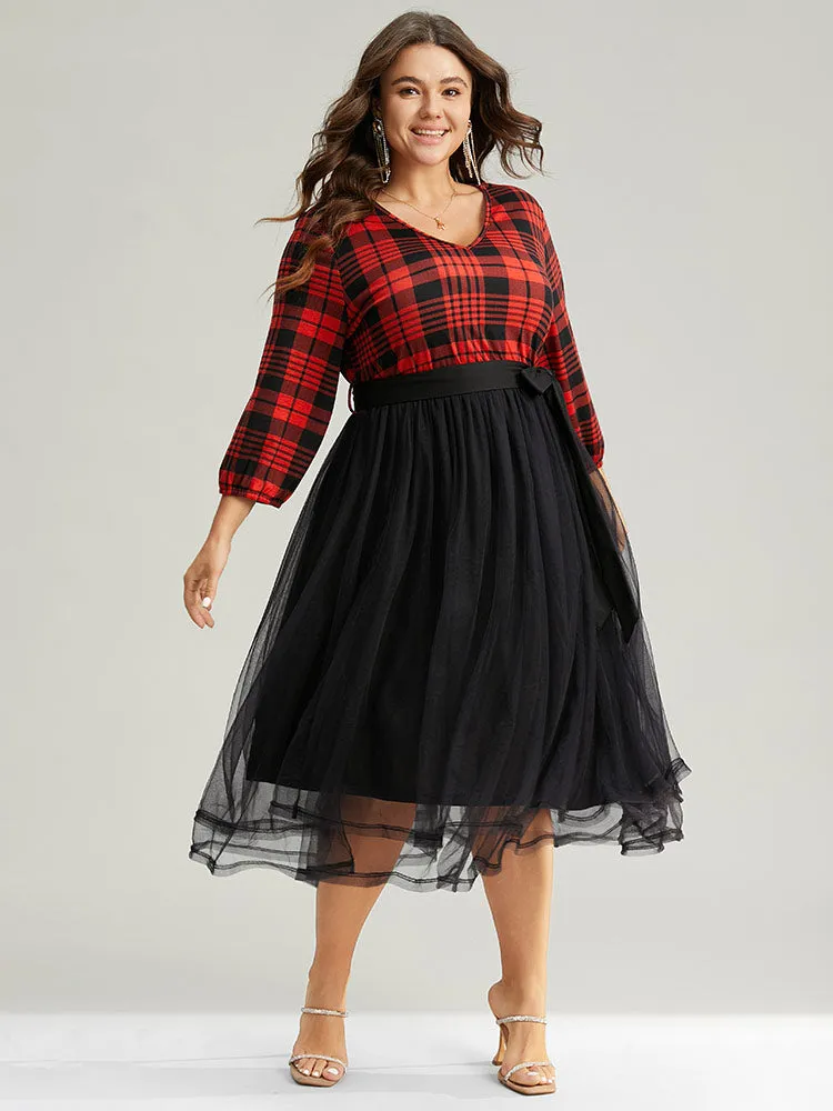Plaid Mesh Patchwork Elastic Waist Belted Dress sold by Bloomchic product image thumbnail 4