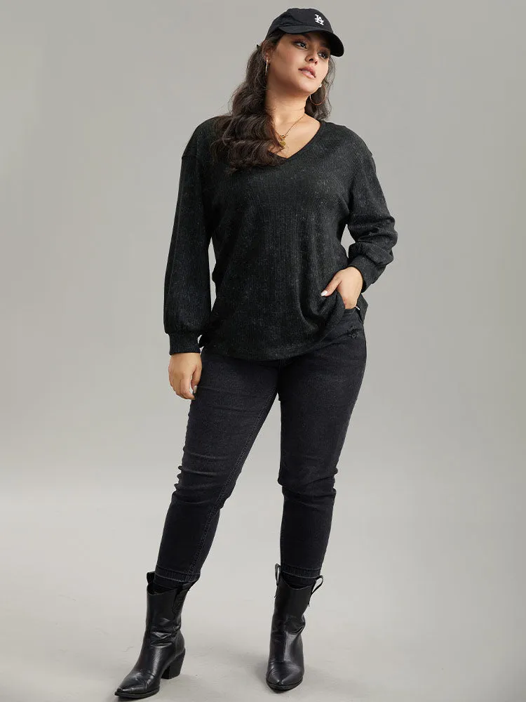 Waffle Knit Heather V Neck T-shirt sold by Bloomchic product image thumbnail 4