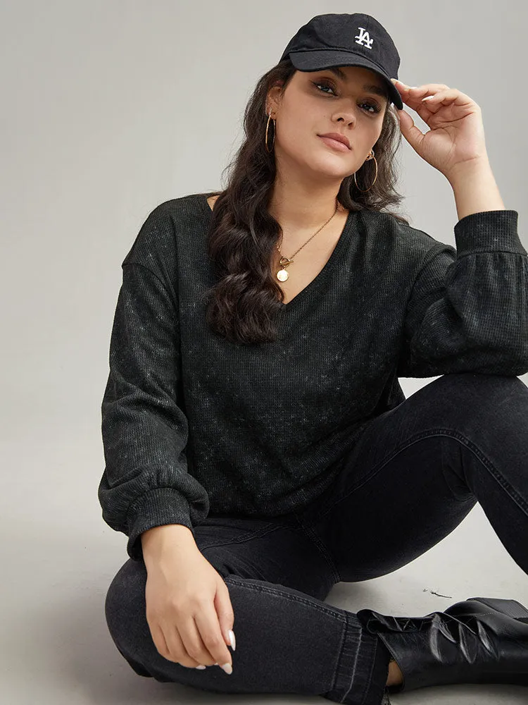 Waffle Knit Heather V Neck T-shirt sold by Bloomchic product image thumbnail 2