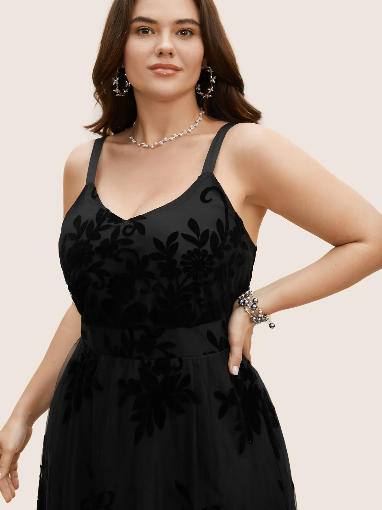 Floral Flocked Tulle Split Hem Dress sold by Bloomchic product image thumbnail 5