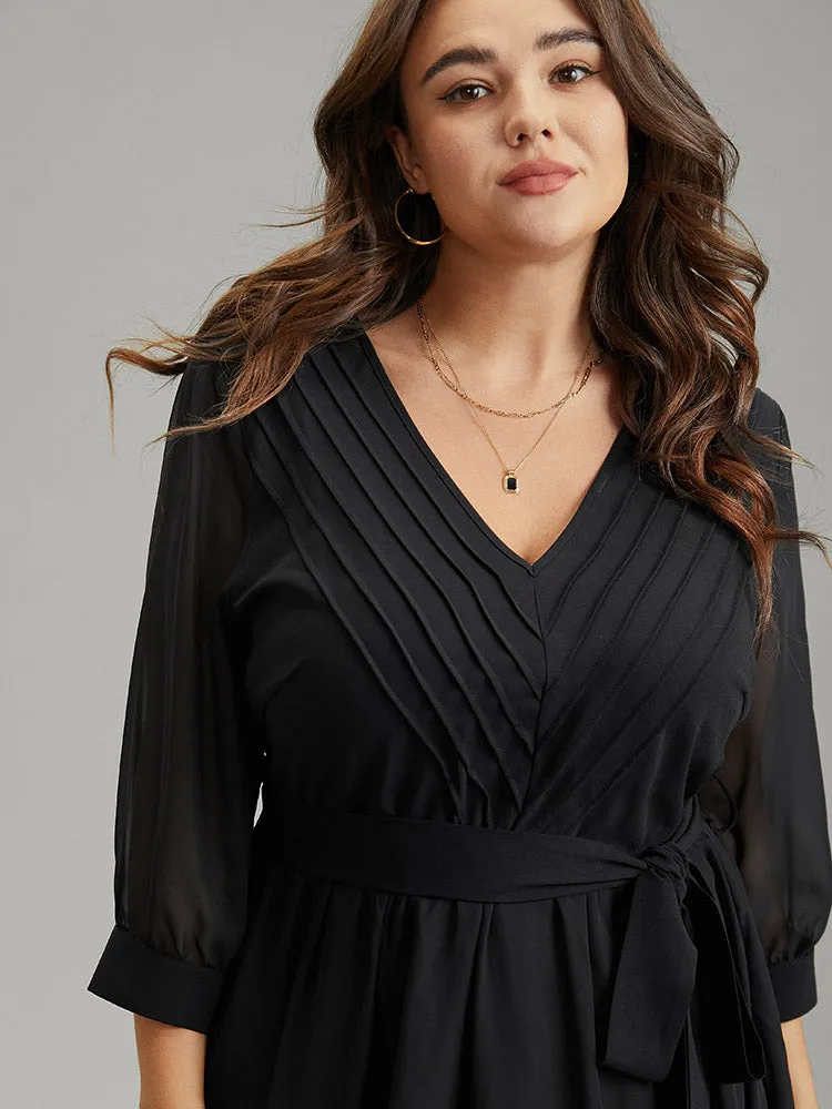 Mesh Patchwork Belted Pleated Dress sold by Bloomchic product image thumbnail 4