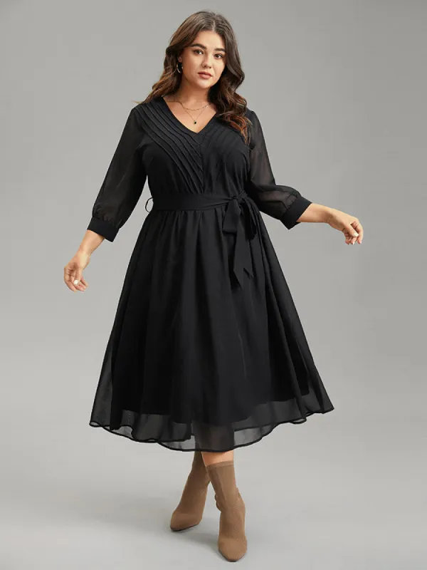Mesh Patchwork Belted Pleated Dress sold by Bloomchic