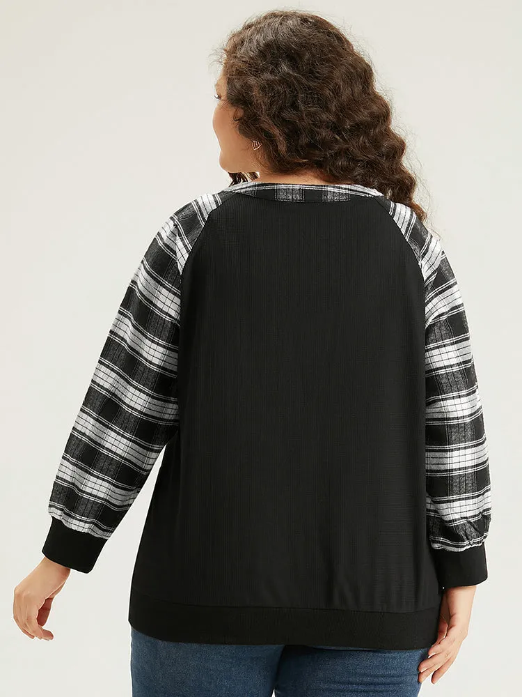 Plaid Patchwork Pocket Zipper Fly Jacket sold by Bloomchic product image thumbnail 2