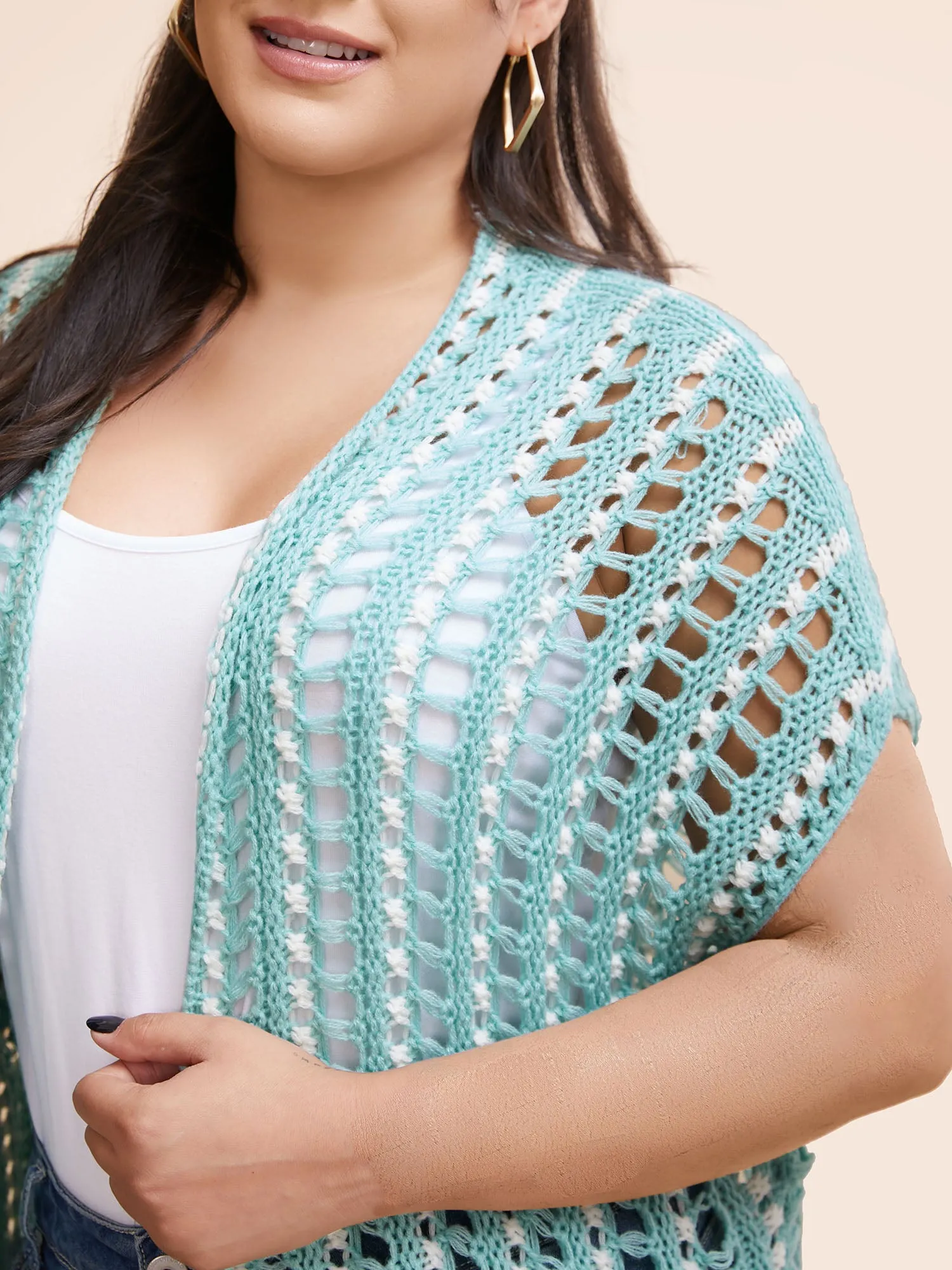 Kimono Collar Cut Out Drop Shoulder Cardigan sold by Bloomchic product image thumbnail 4