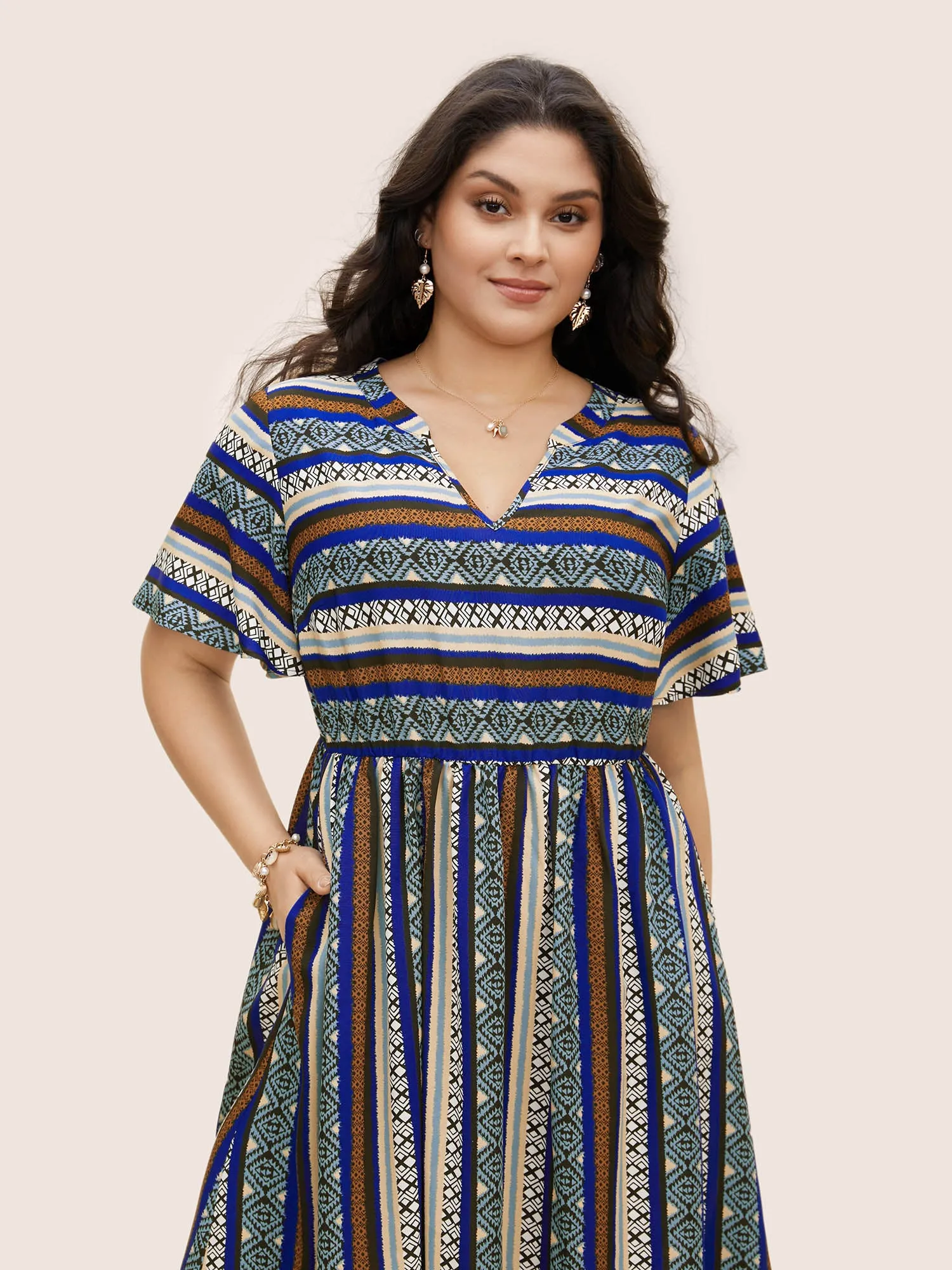 Bandana Striped Curved Hem Ruffle Sleeve Dress sold by Bloomchic product image thumbnail 4