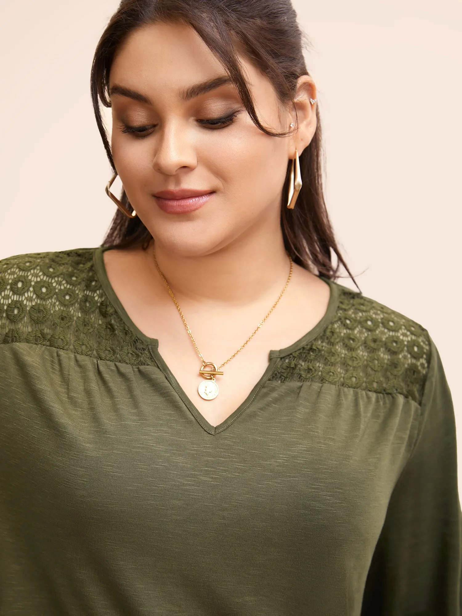 Notched Collar Lace Patchwork Gathered T-shirt sold by Bloomchic product image thumbnail 4