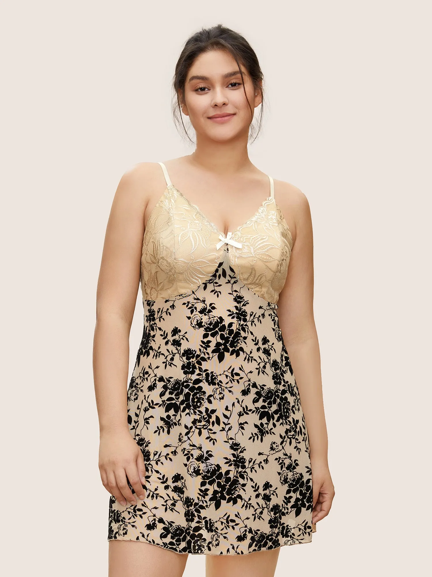 Silhouette Floral Print Lace Panel Bowknot Sleep Dress sold by Bloomchic product image thumbnail 2