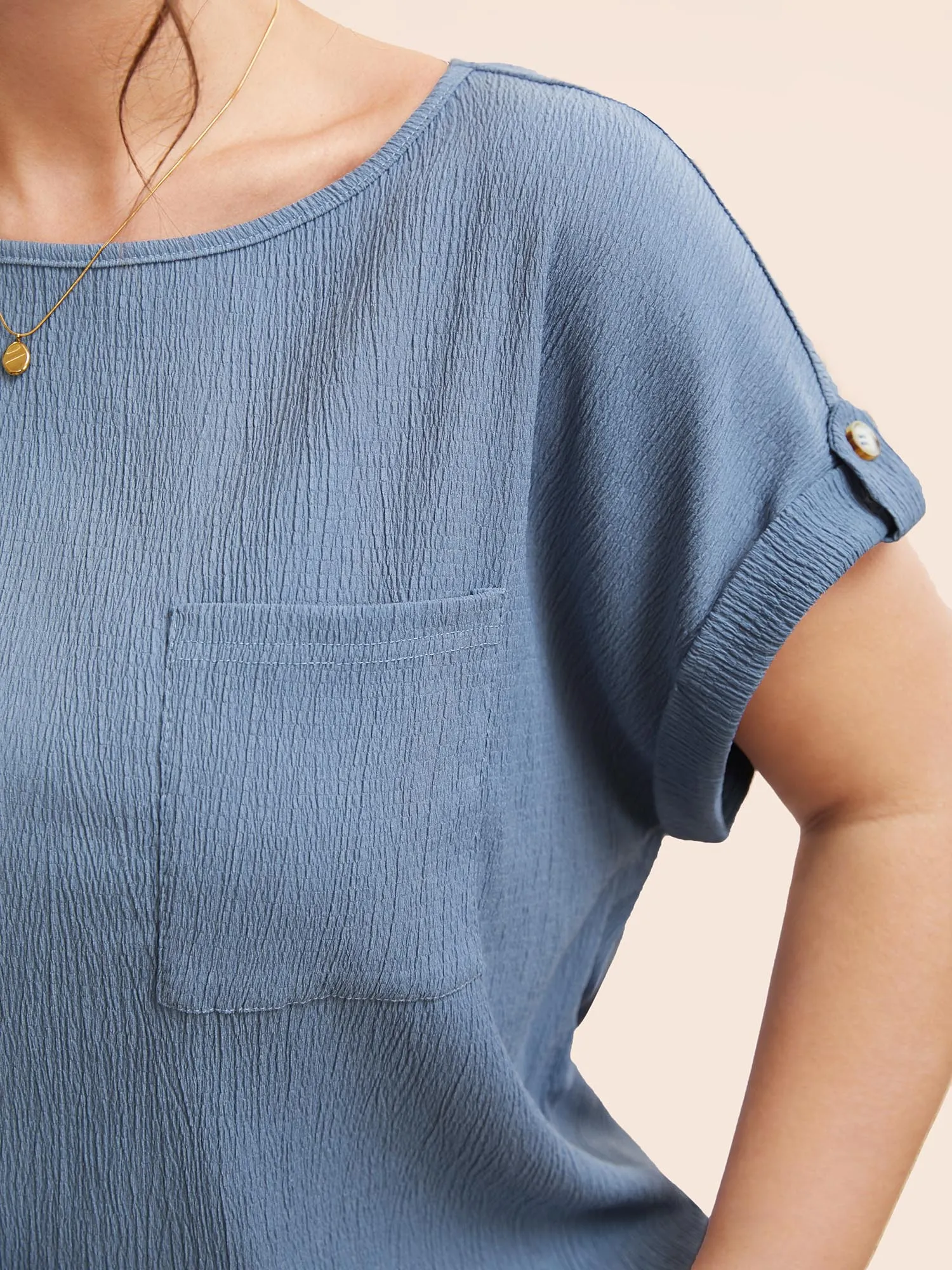 Texture Patch Pocket Tab Sleeve T-shirt sold by Bloomchic product image thumbnail 5