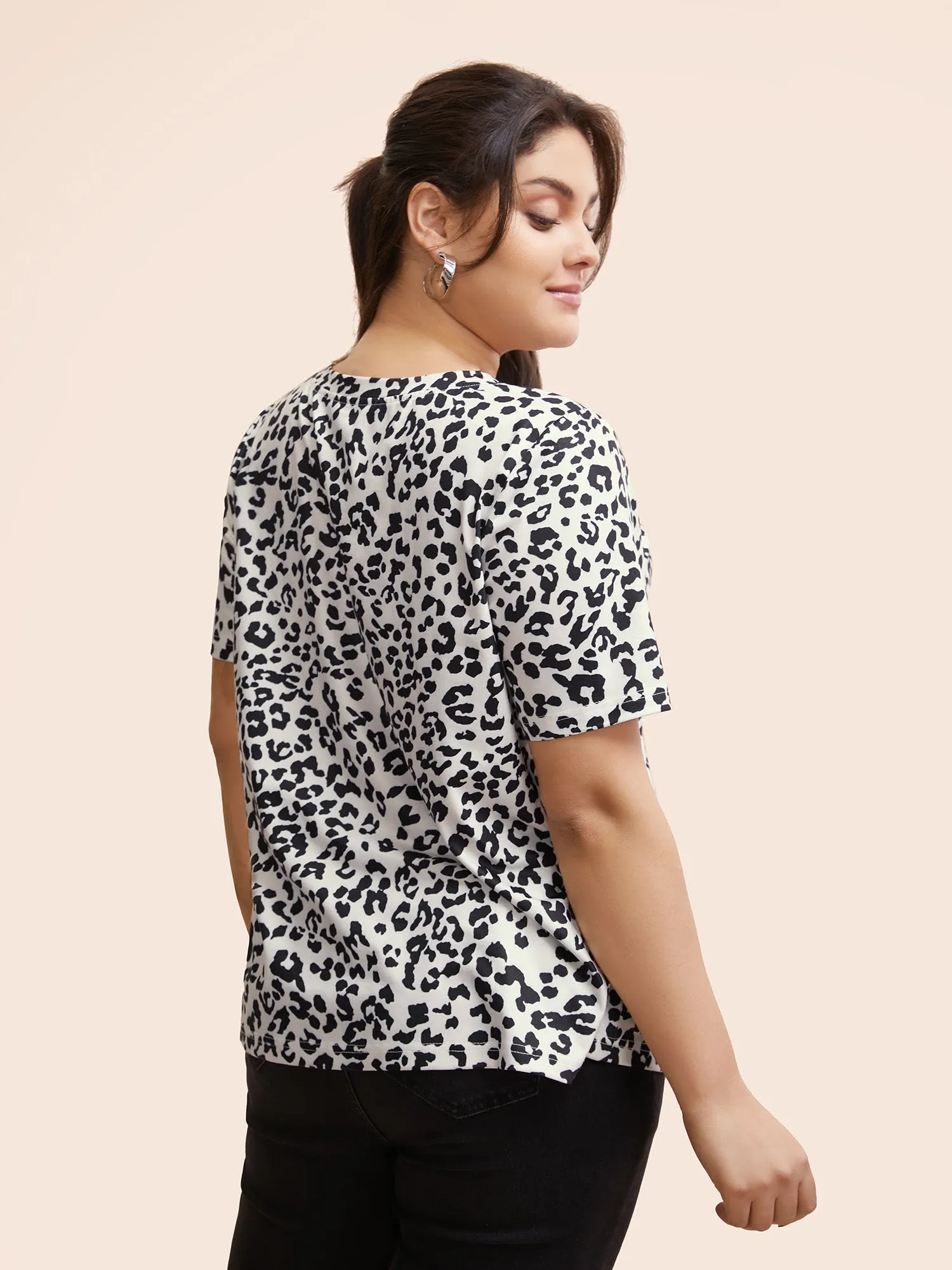 Leopard Print V Neck T-shirt sold by Bloomchic product image thumbnail 4