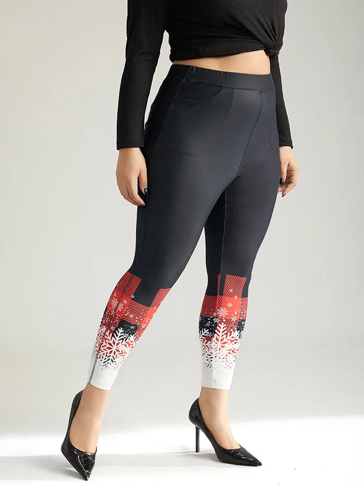 Snowflakes Plaid Pocket Skinny Leggings sold by Bloomchic product image thumbnail 3