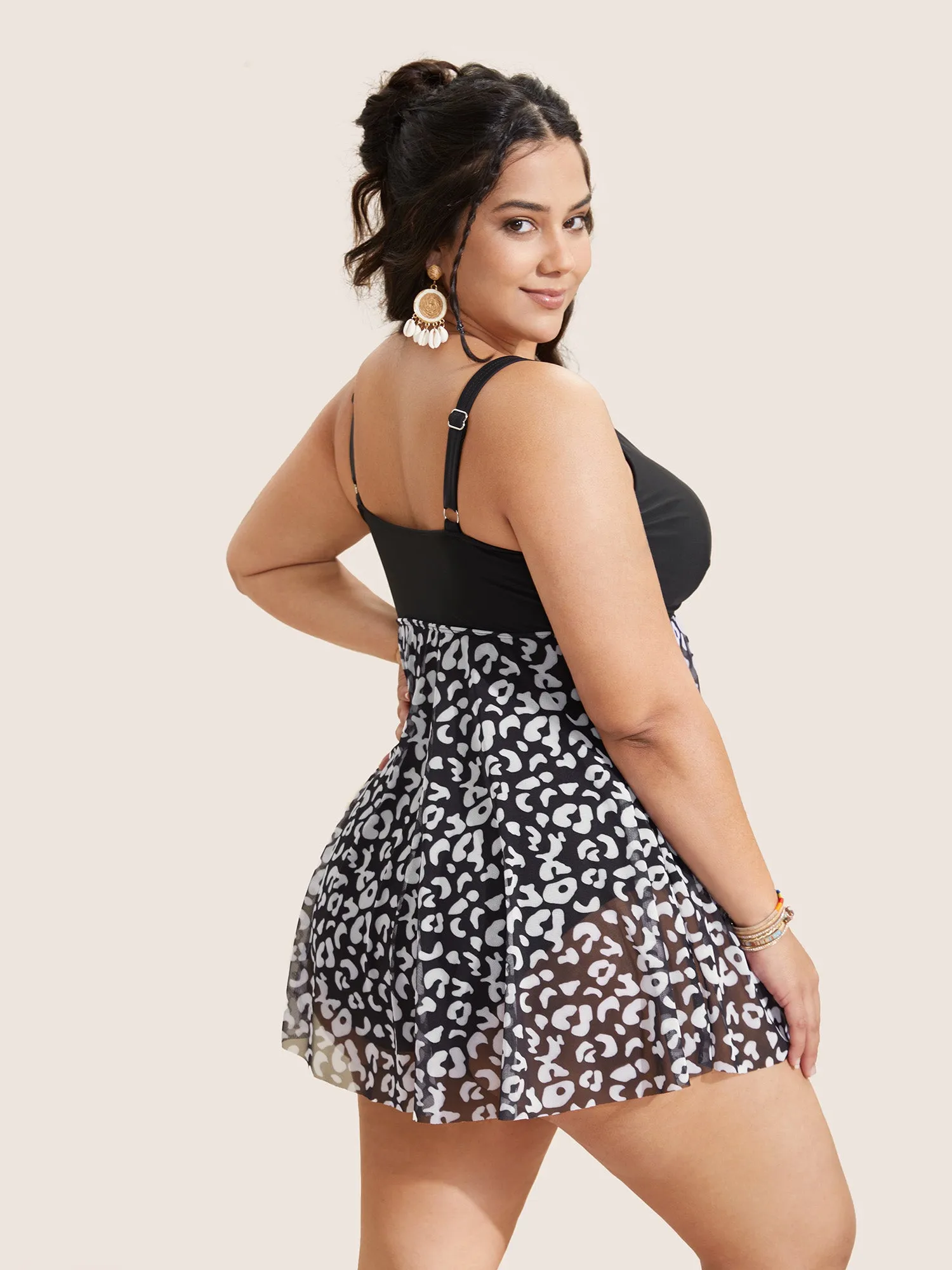 Leopard Print Patchwork Heart Neckline Swim Dress sold by Bloomchic product image thumbnail 3