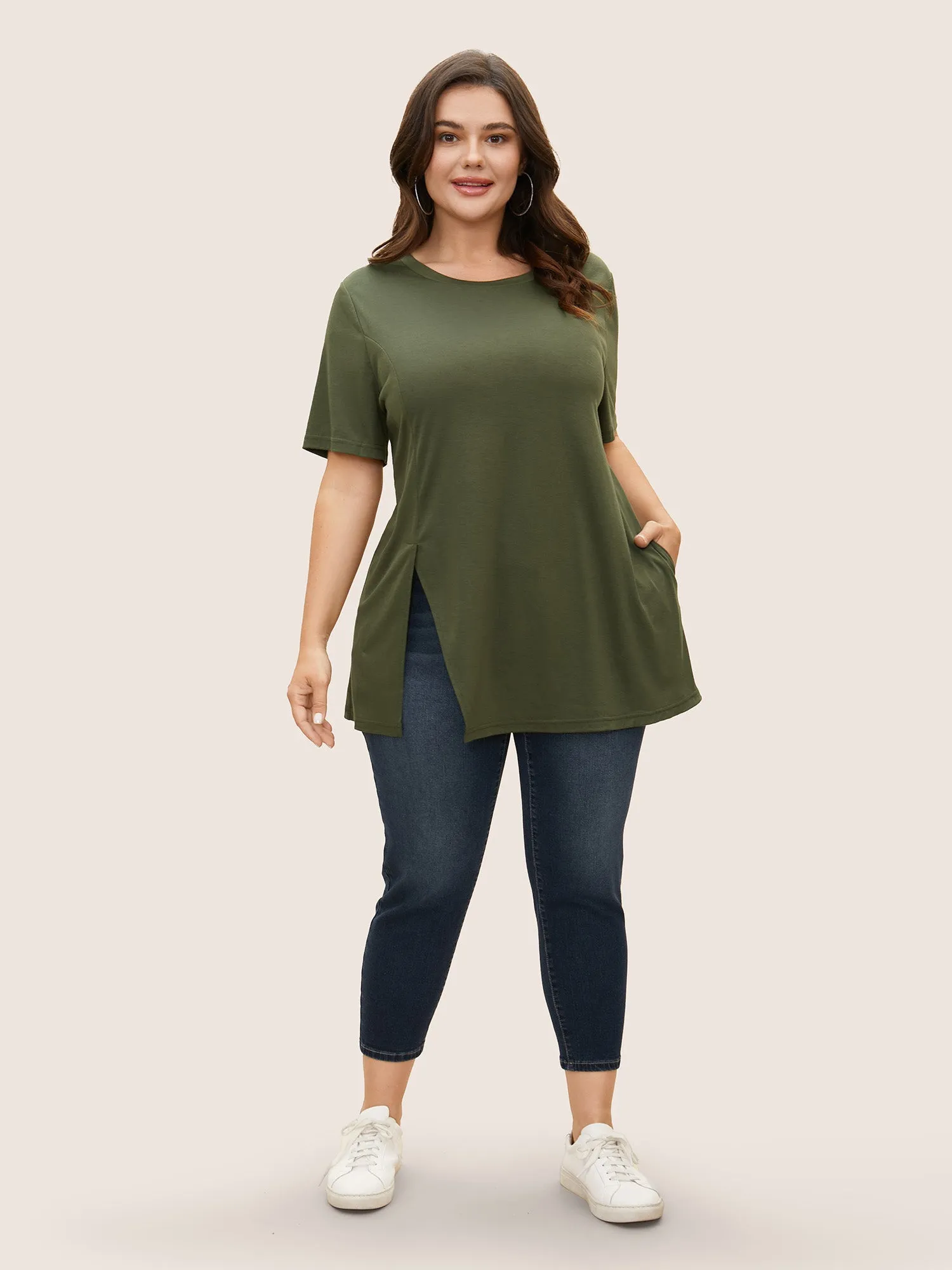 Solid Round Neck Pocket Split Hem T-shirt sold by Bloomchic product image thumbnail 3