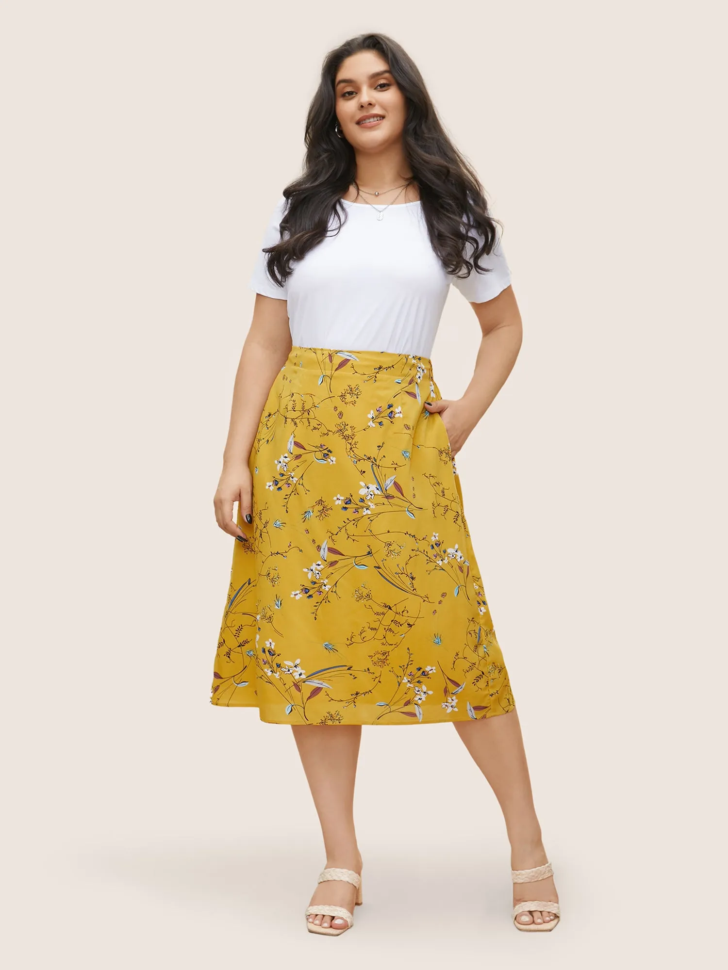 Plants Print Pocket Elastic Waist Cropped Skirt sold by Bloomchic product image thumbnail 3