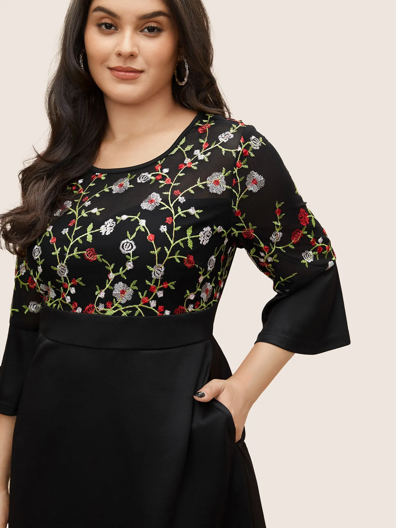 Floral Embroidered Pocket Mesh Patchwork Dress sold by Bloomchic product image thumbnail 4