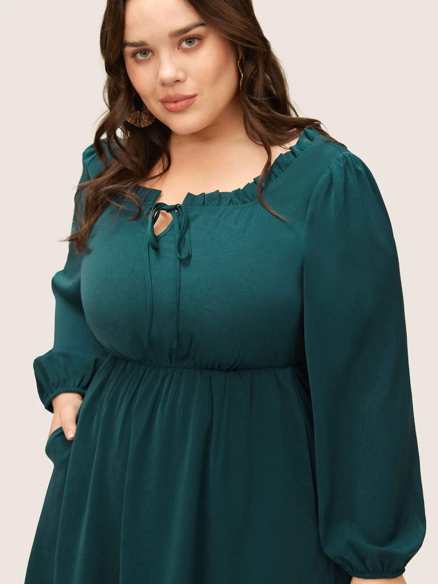 Solid Pleated Patchwork Frill Trim Tie Neck Dress sold by Bloomchic product image thumbnail 4