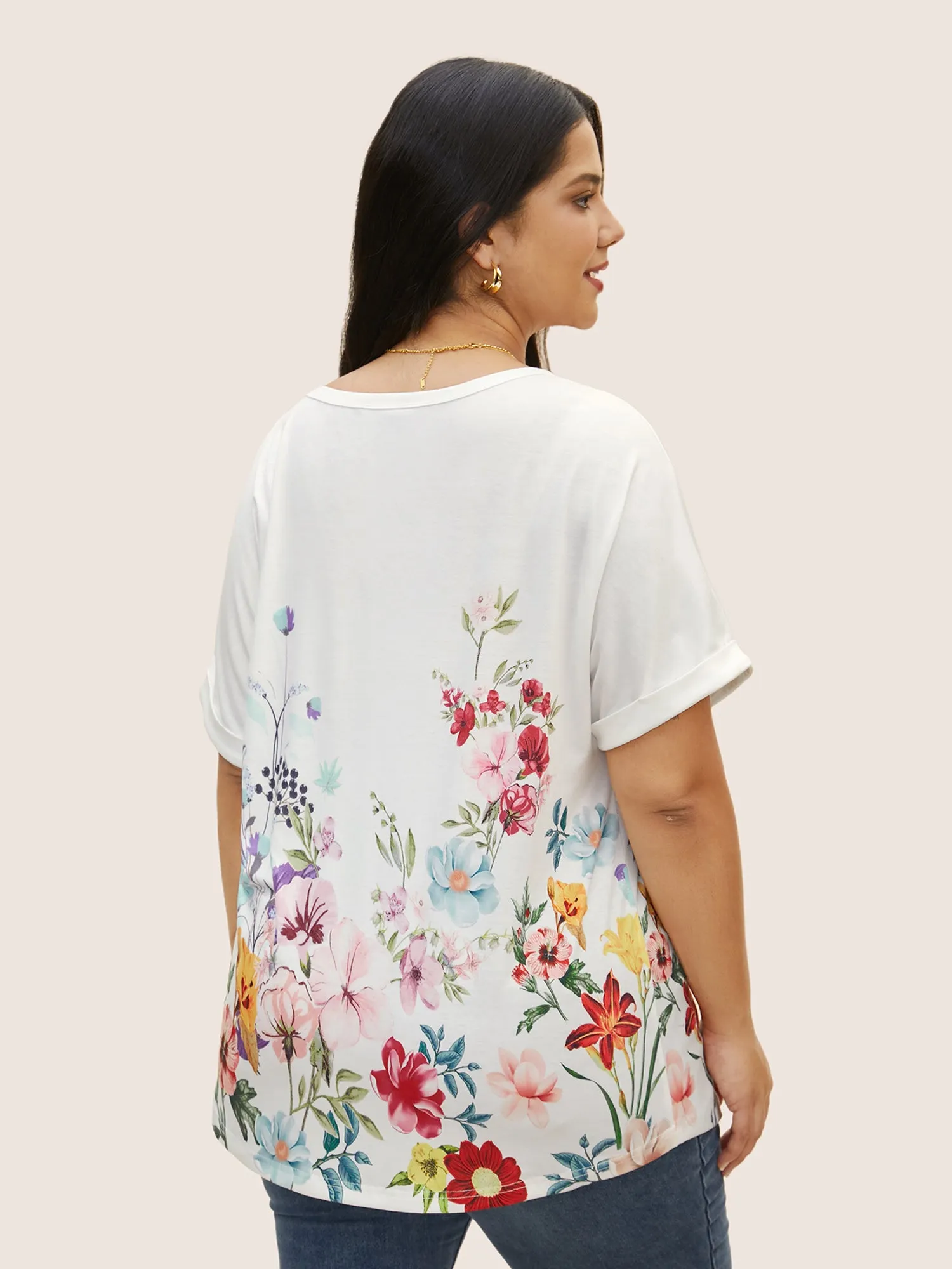 Round Neck Natural Flowers Cuffed Sleeve T-shirt sold by Bloomchic product image thumbnail 3