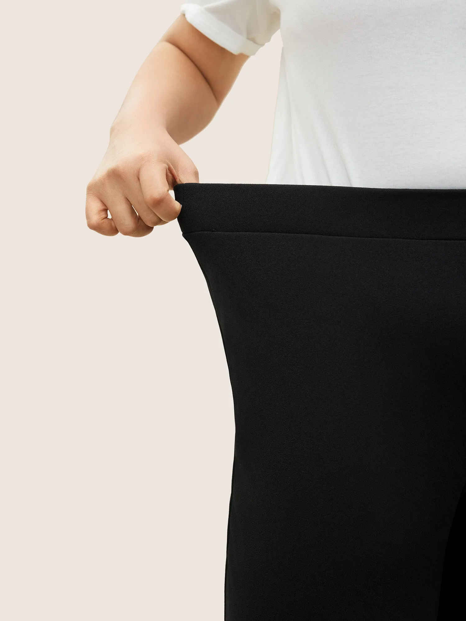 Solid High Rise Zipper Hem Leggings sold by Bloomchic product image thumbnail 4