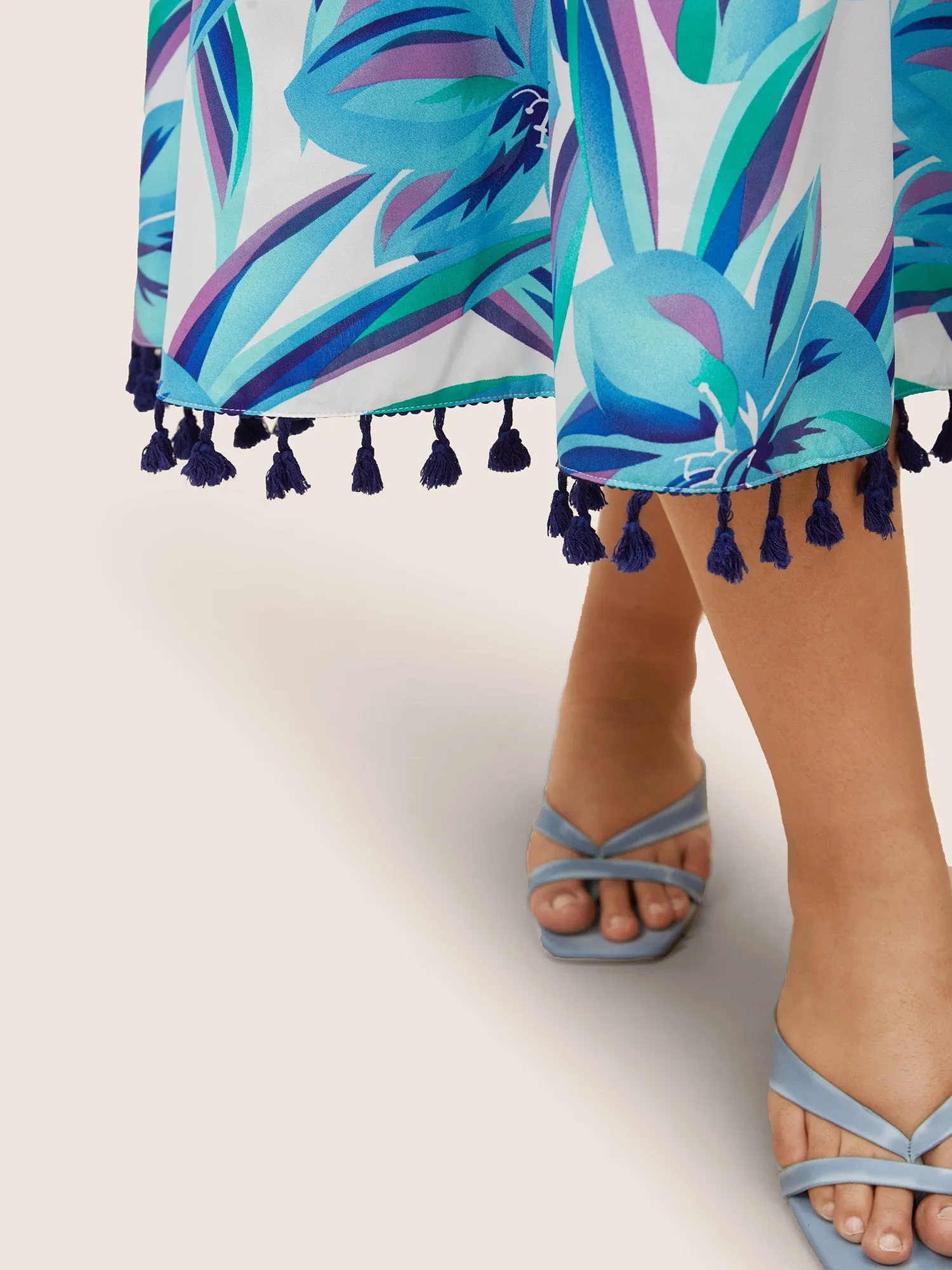 Floral Tassel Trim Elastic Waist Pocket Dress sold by Bloomchic product image thumbnail 5