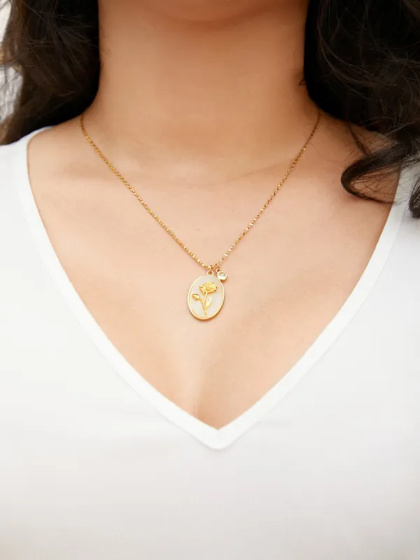 3d Floral Oval Pendant Necklace sold by Bloomchic