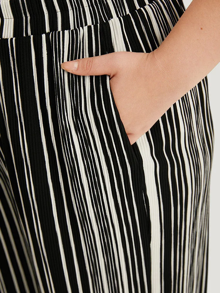 Striped Elastic Waist Pocket Loose Pants sold by Bloomchic product image thumbnail 5