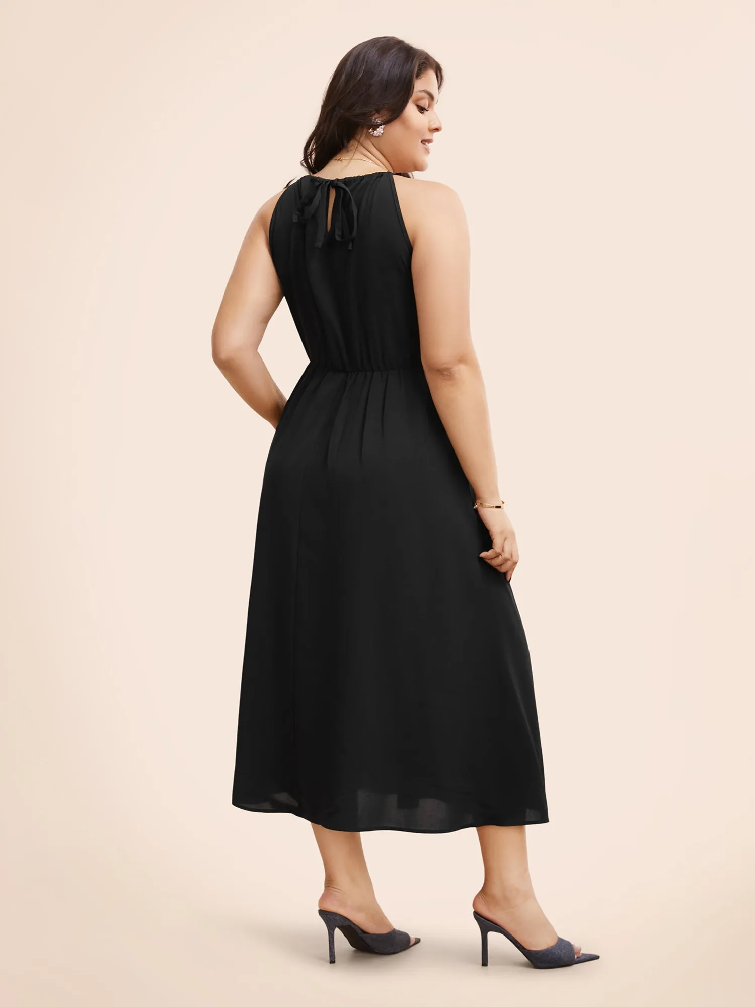 Halter Contrast Webbing Elastic Waist Dress sold by Bloomchic product image thumbnail 3