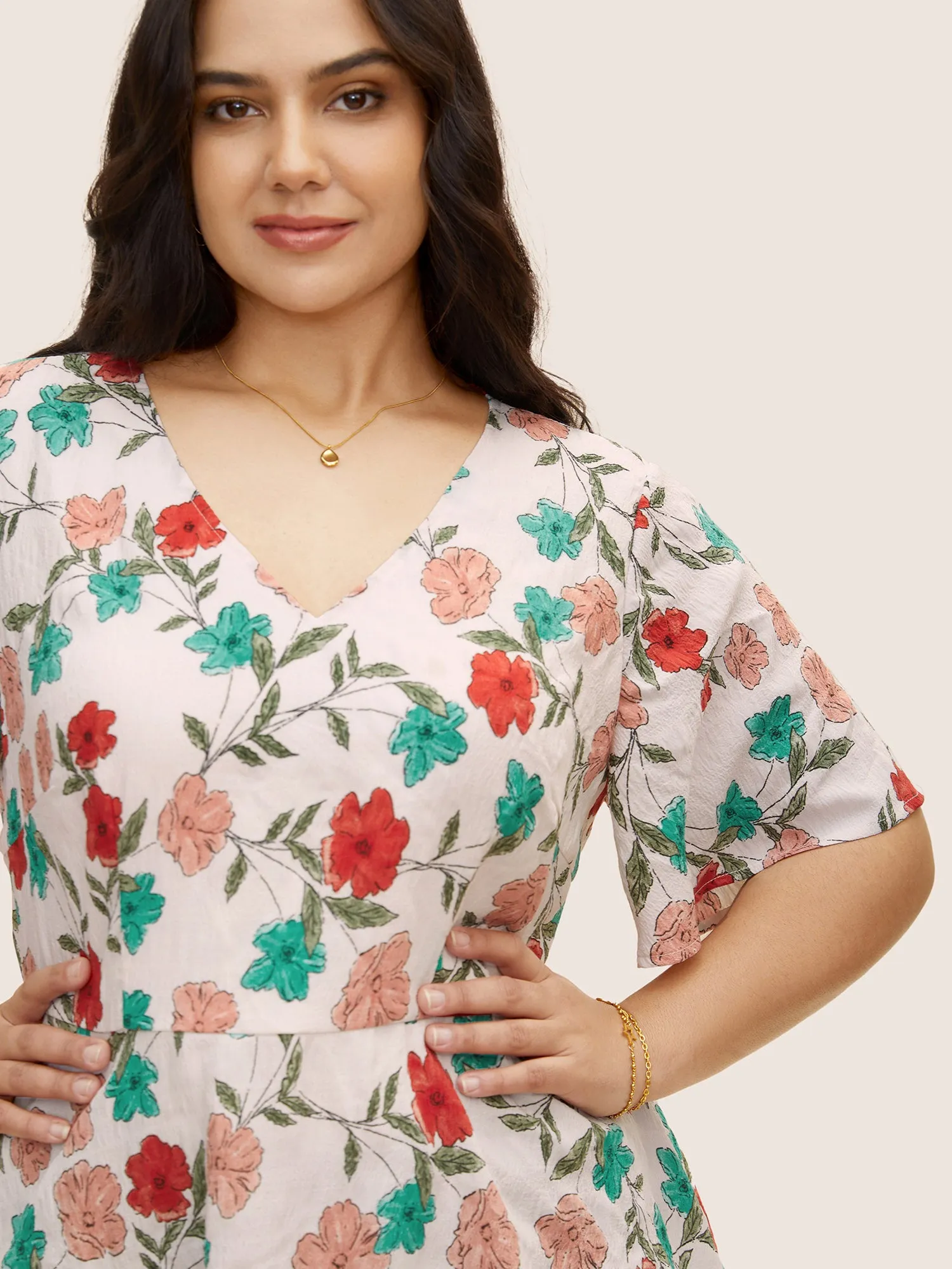 V Neck Floral Print Ruffle Sleeve Blouse sold by Bloomchic product image thumbnail 3