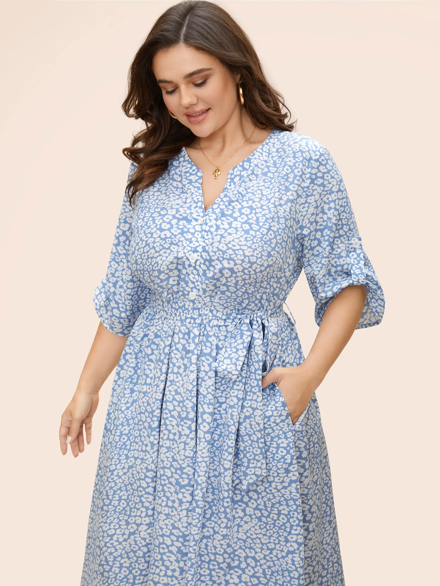 Daisy Print Midi Tab Sleeve Dress sold by Bloomchic product image thumbnail 2
