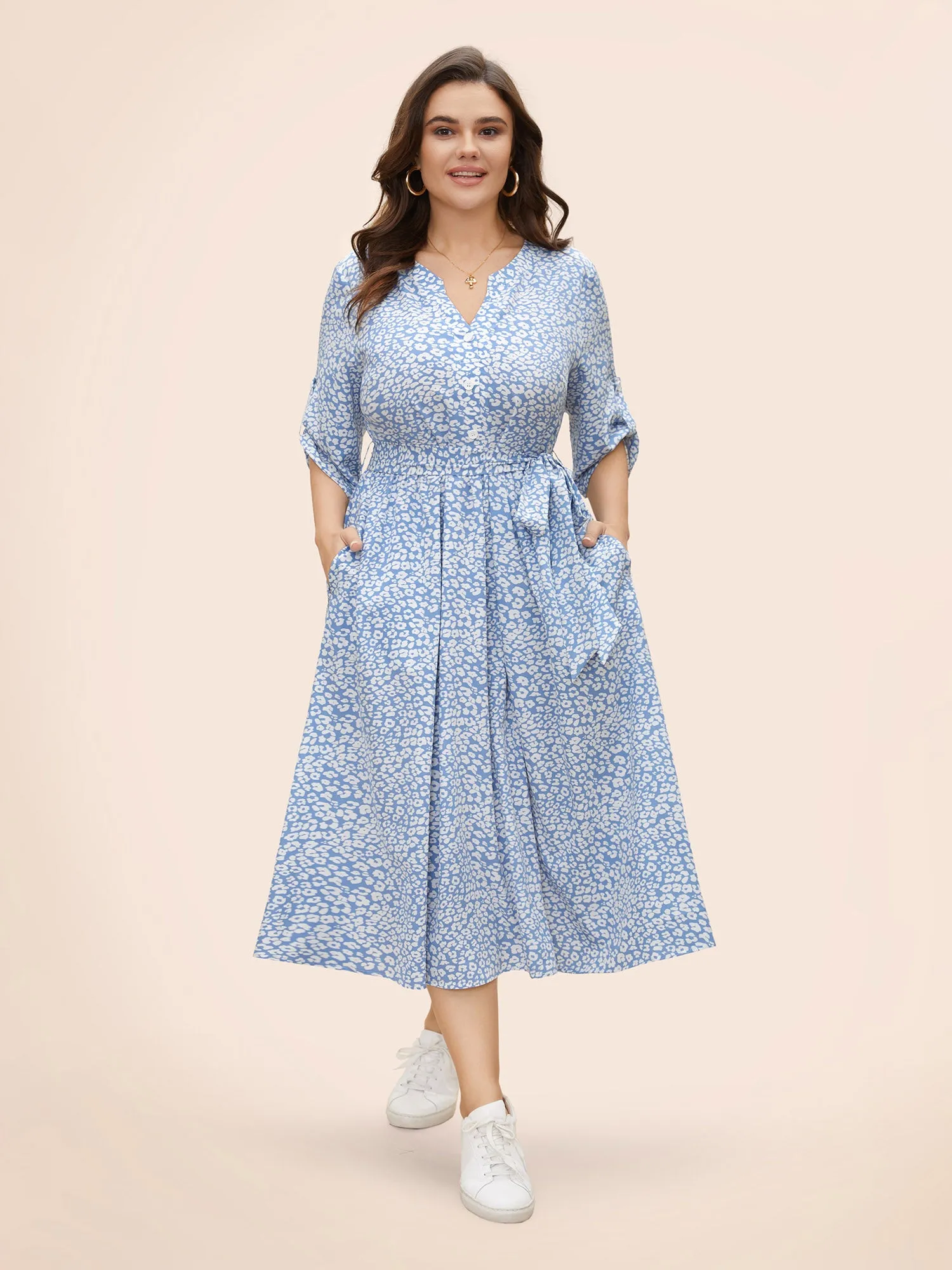 Daisy Print Midi Tab Sleeve Dress sold by Bloomchic