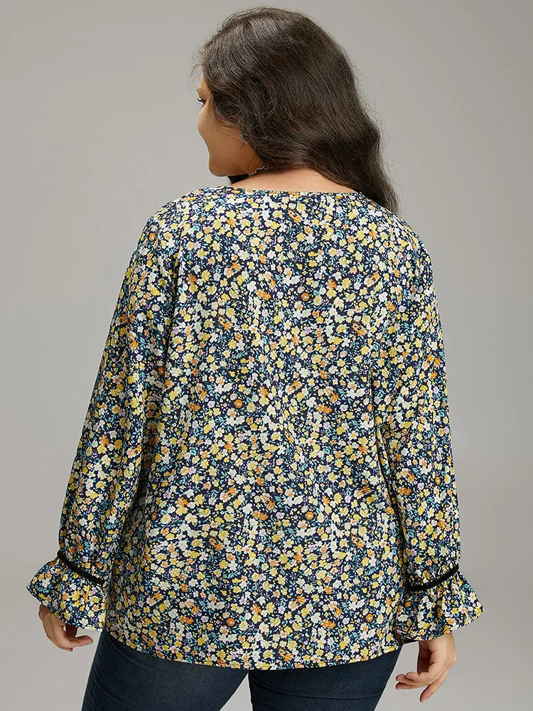 Ditsy Floral Ties Contrast Trim Blouse sold by Bloomchic product image thumbnail 5