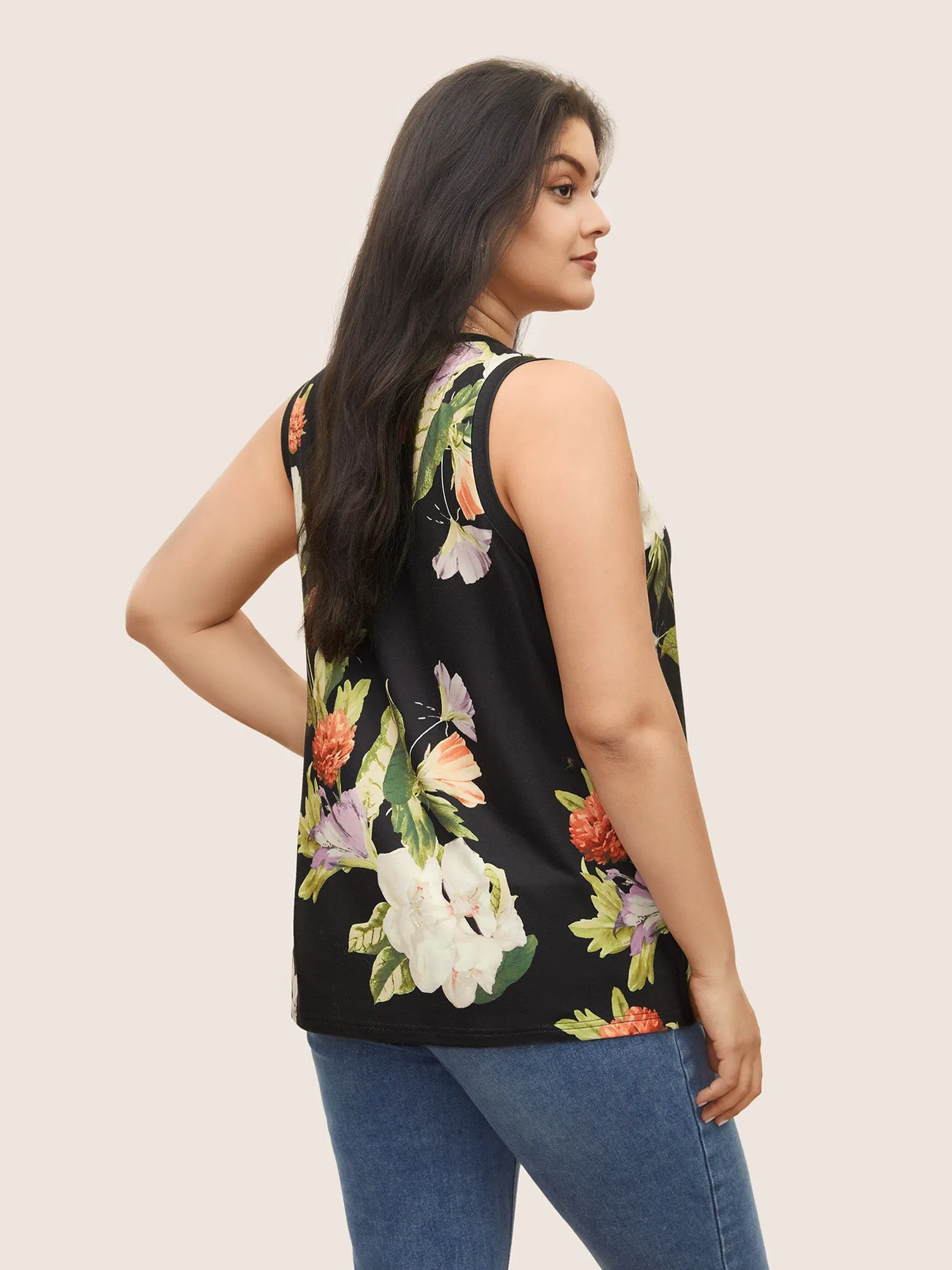 Floral Print Round Neck Tank Top sold by Bloomchic product image thumbnail 2