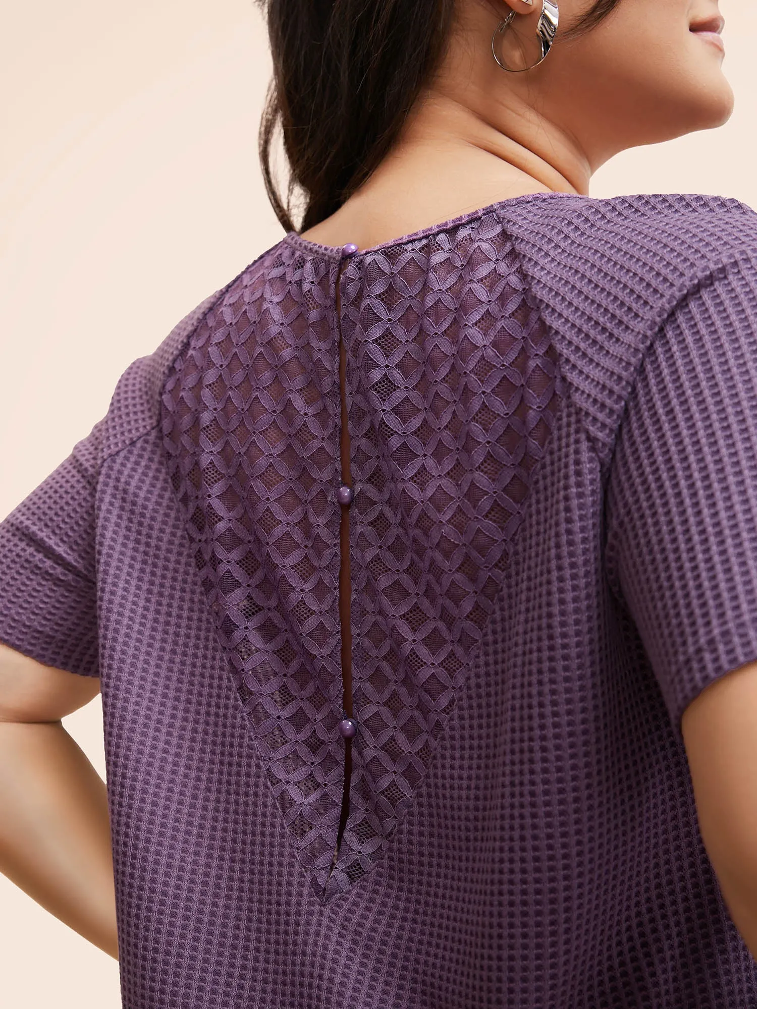 Waffle Knit Lace Patchwork Raglan Sleeve T-shirt sold by Bloomchic product image thumbnail 4