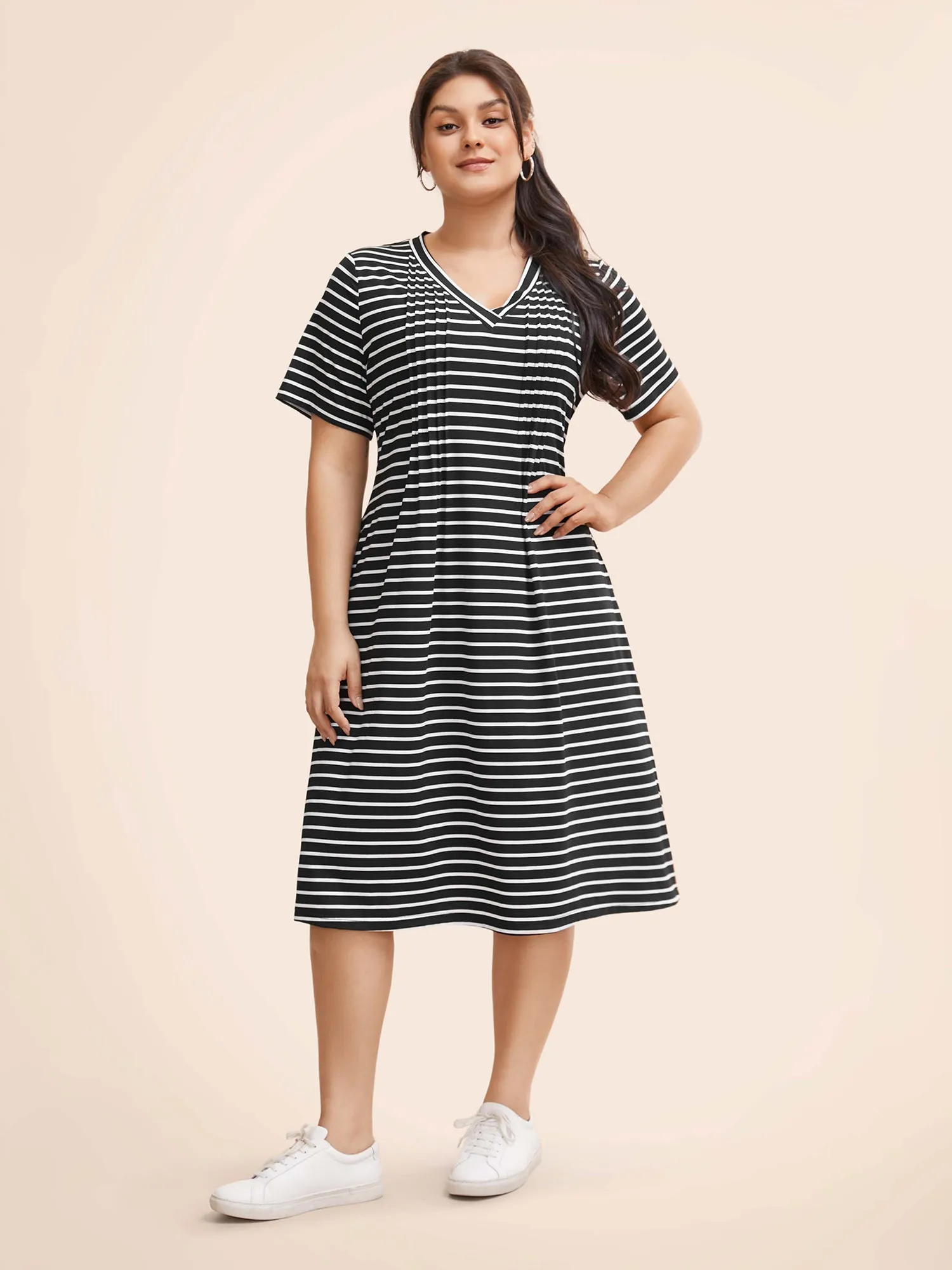 V Neck Striped Pleated Midi Dress sold by Bloomchic
